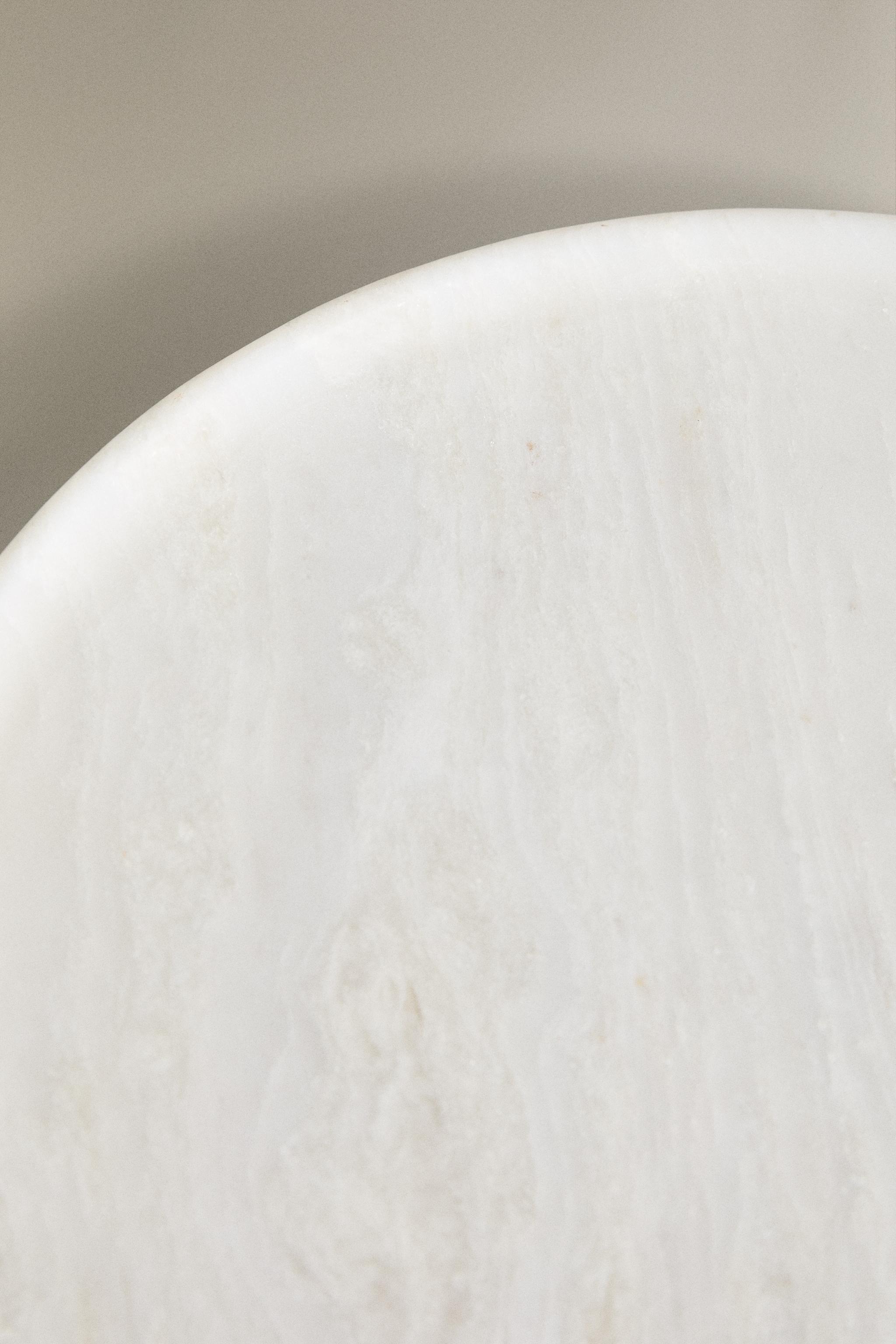 WHITE MARBLE BATHROOM TRAY