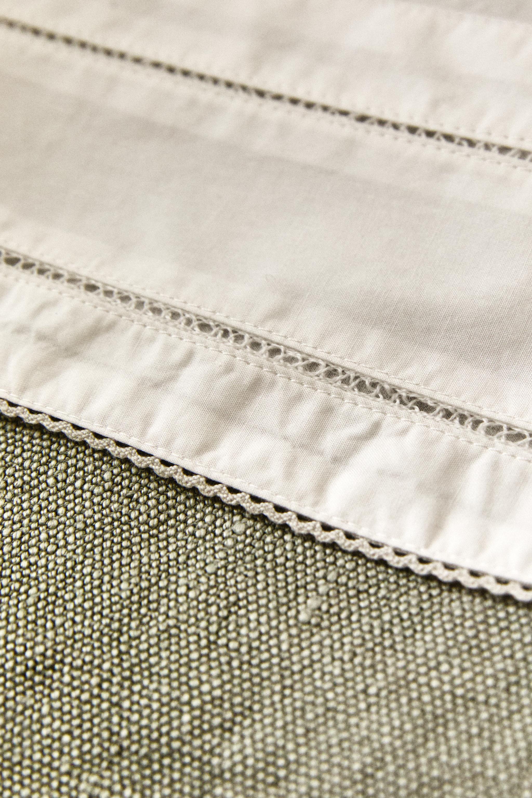 HEMSTITCHED POPLIN MINI CRIB SHEET SET