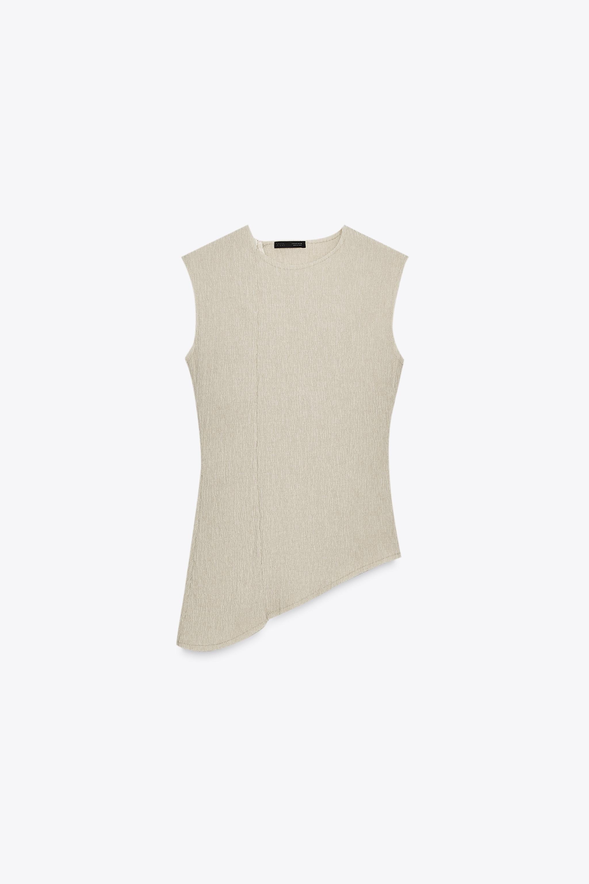ASYMMETRIC TEXTURED TOP