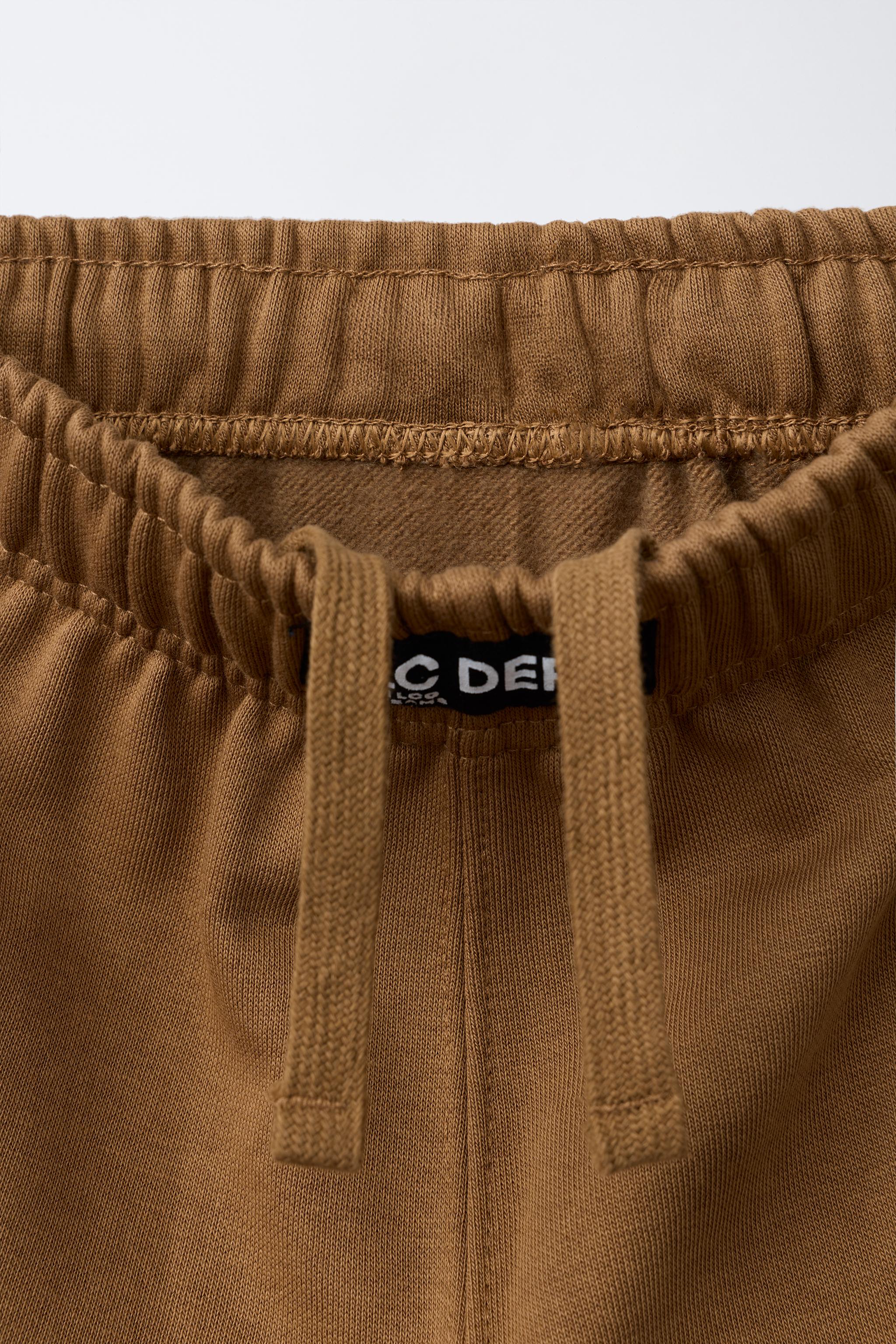 STRAIGHT PLUSH PANTS WITH LABEL