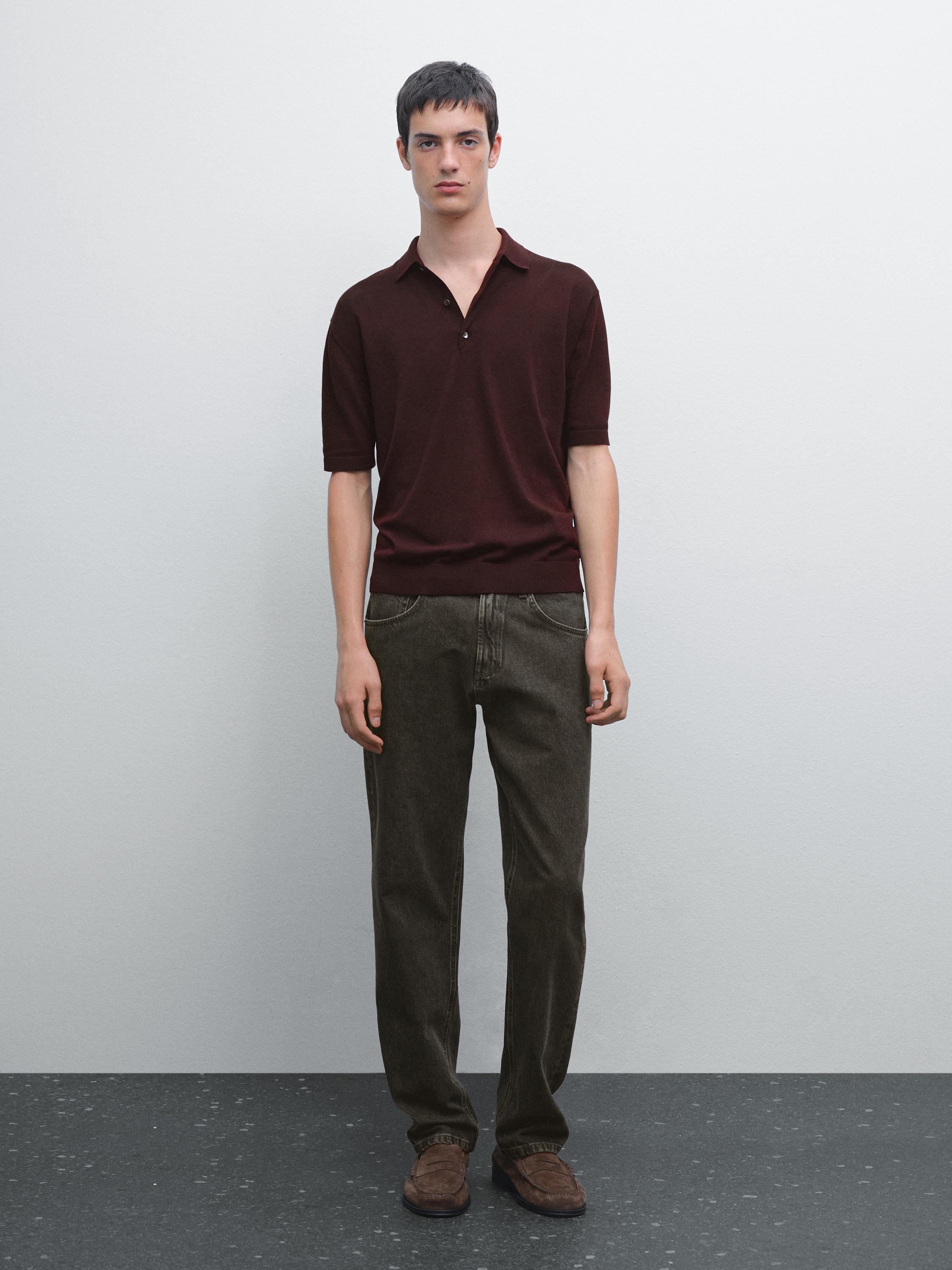 Short sleeve knit polo shirt