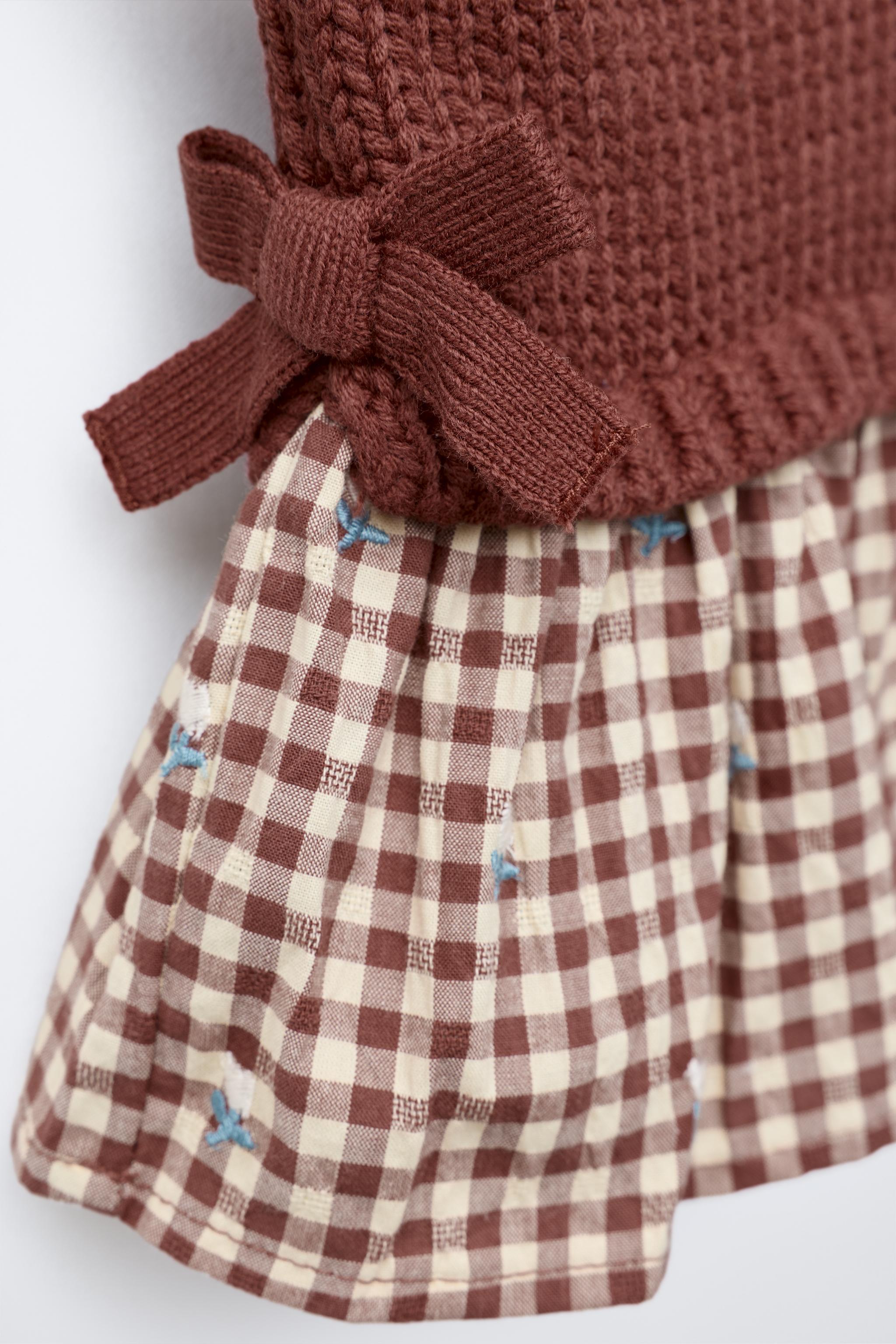 EMBROIDERED SHIRT COMBINATION KNIT VEST