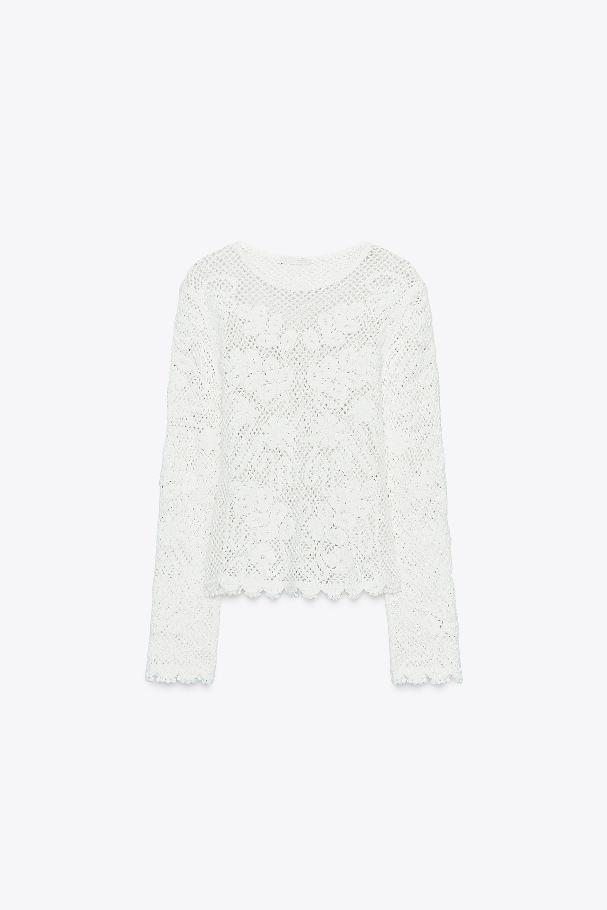 EMBROIDERED LACE TOP