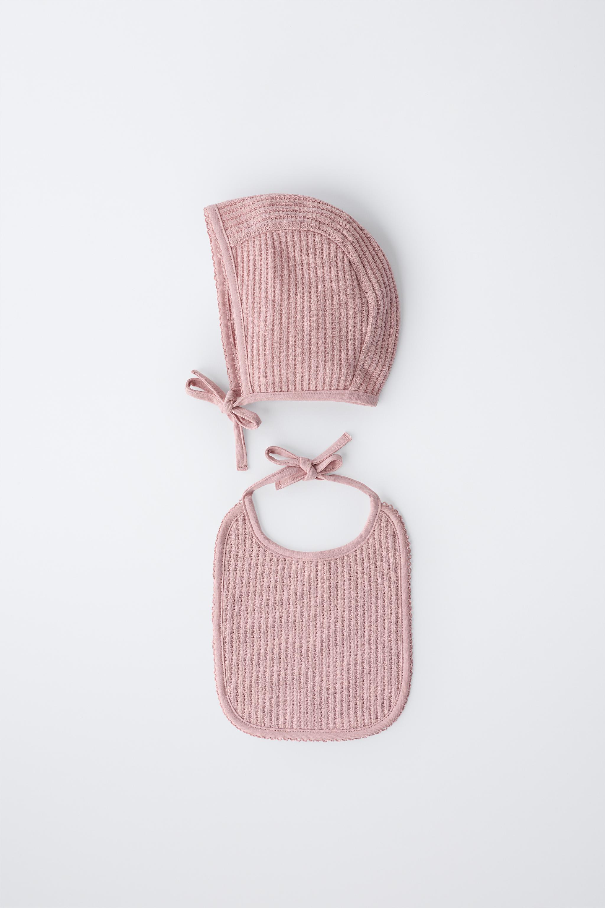 BONNET AND BIB SET STRUCTURE