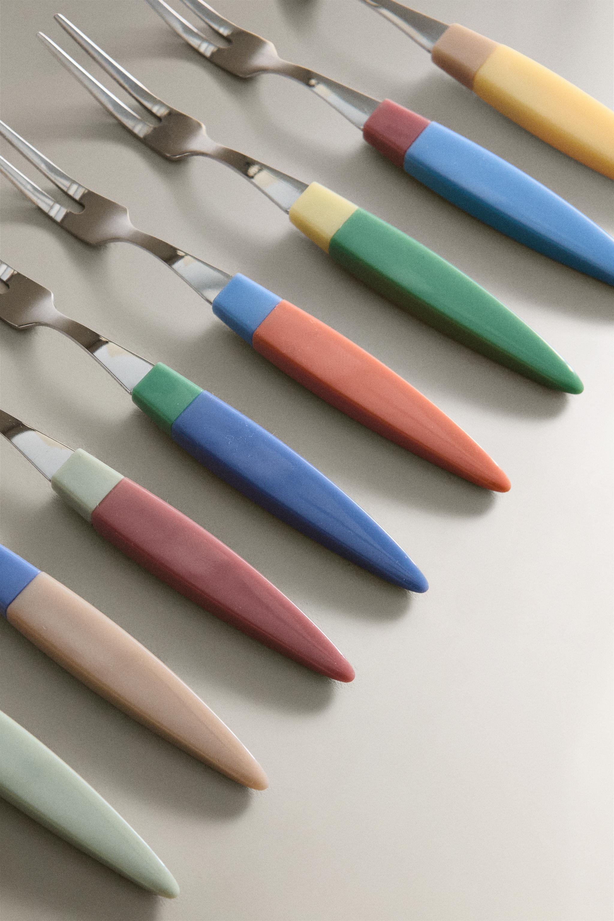 SET OF APPETIZER FORKS WITH RESIN HANDLE (SET OF 8)