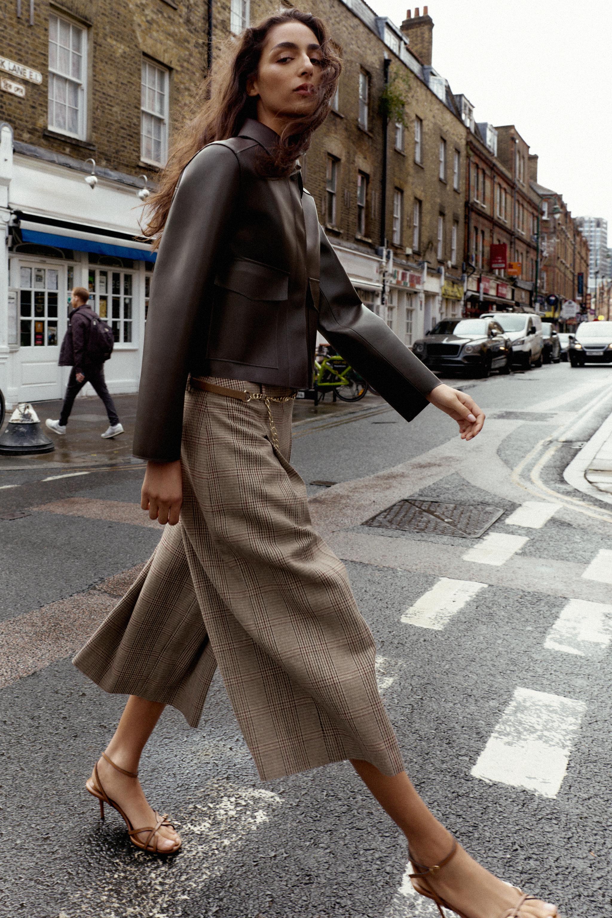 HOUNDSTOOTH BELTED LONG SHORTS