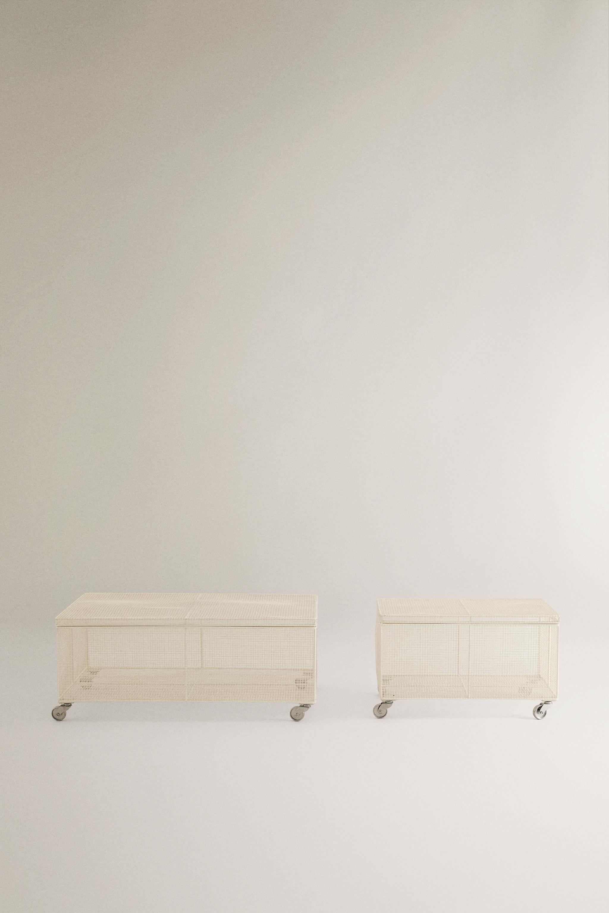 METAL BASKET WITH WHEELS