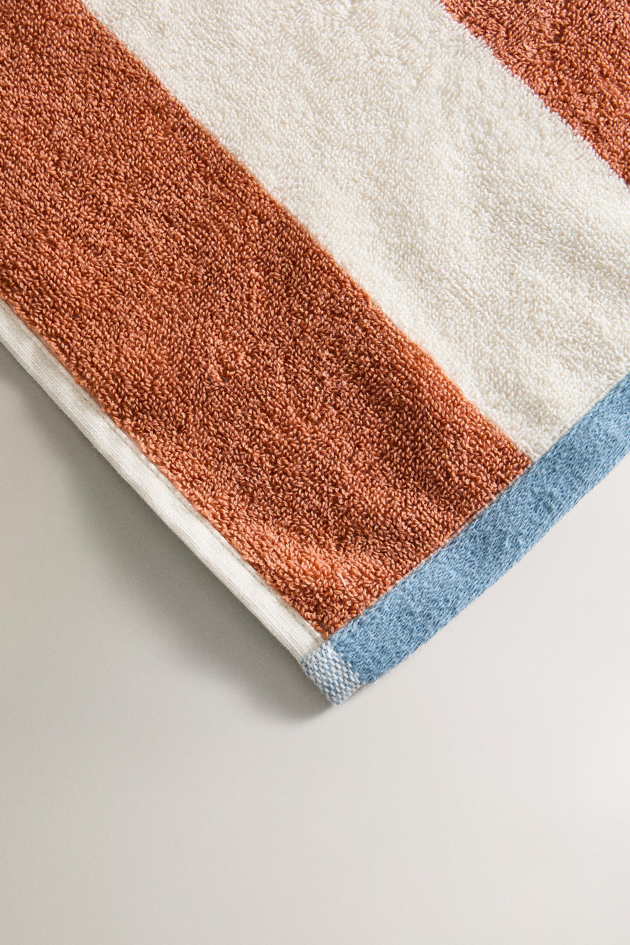 REVERSIBLE STRIPED COTTON TOWEL