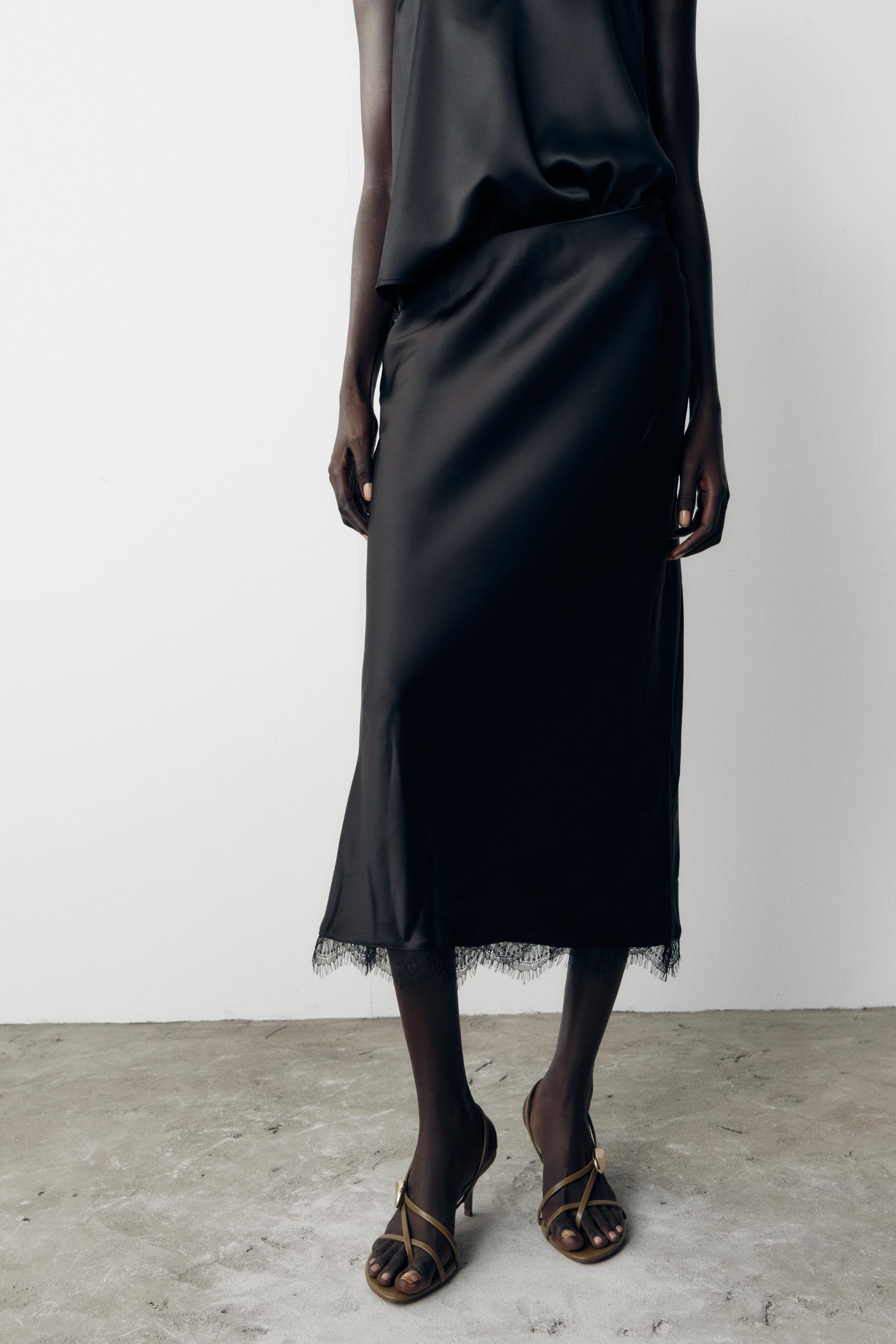 SATIN MIDI LACE SKIRT