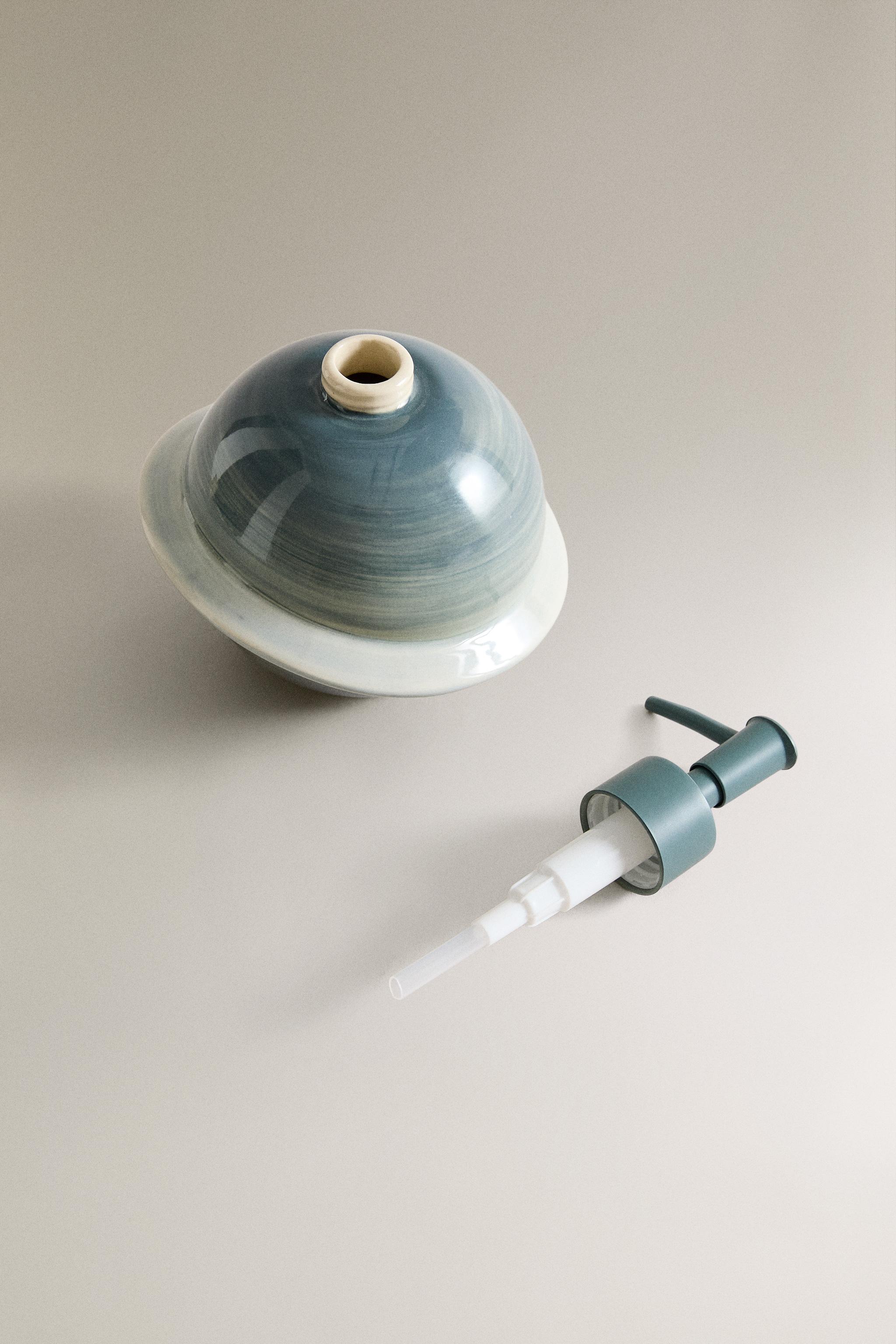 CHILDREN'S PLANET SOAP DISPENSER