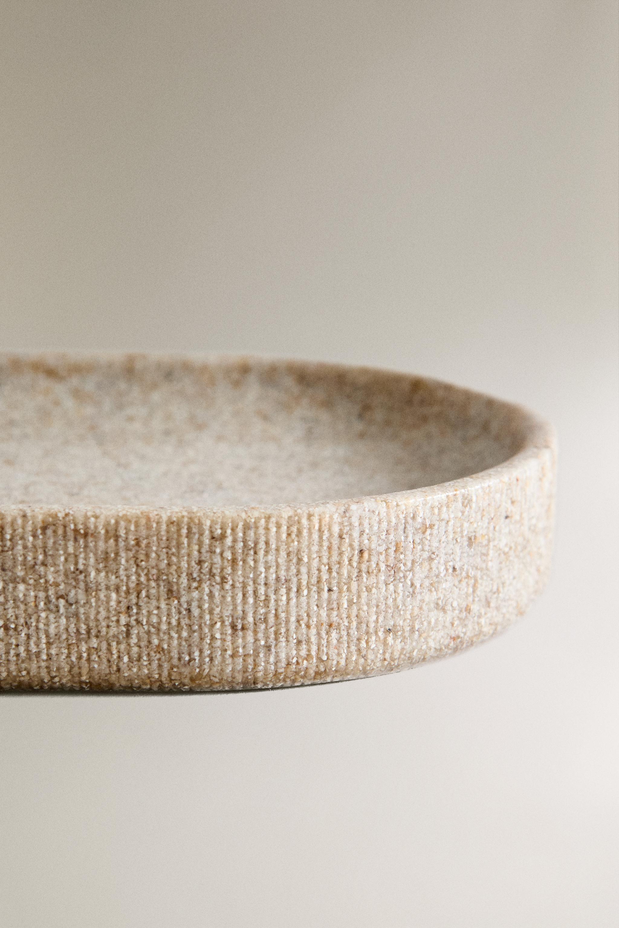 RESIN BATHROOM SOAP DISH