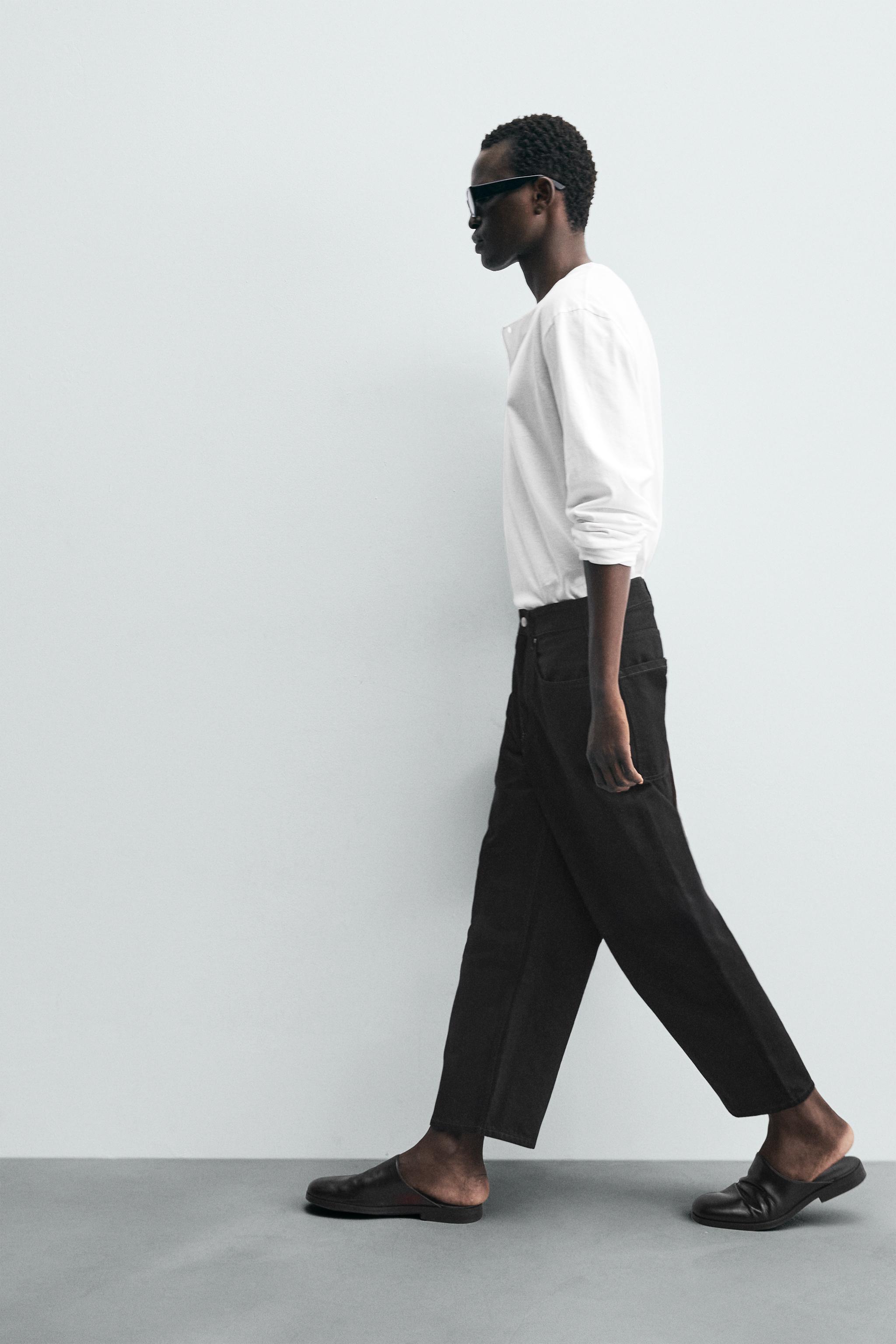 TAPERED WIDE FIT JEANS