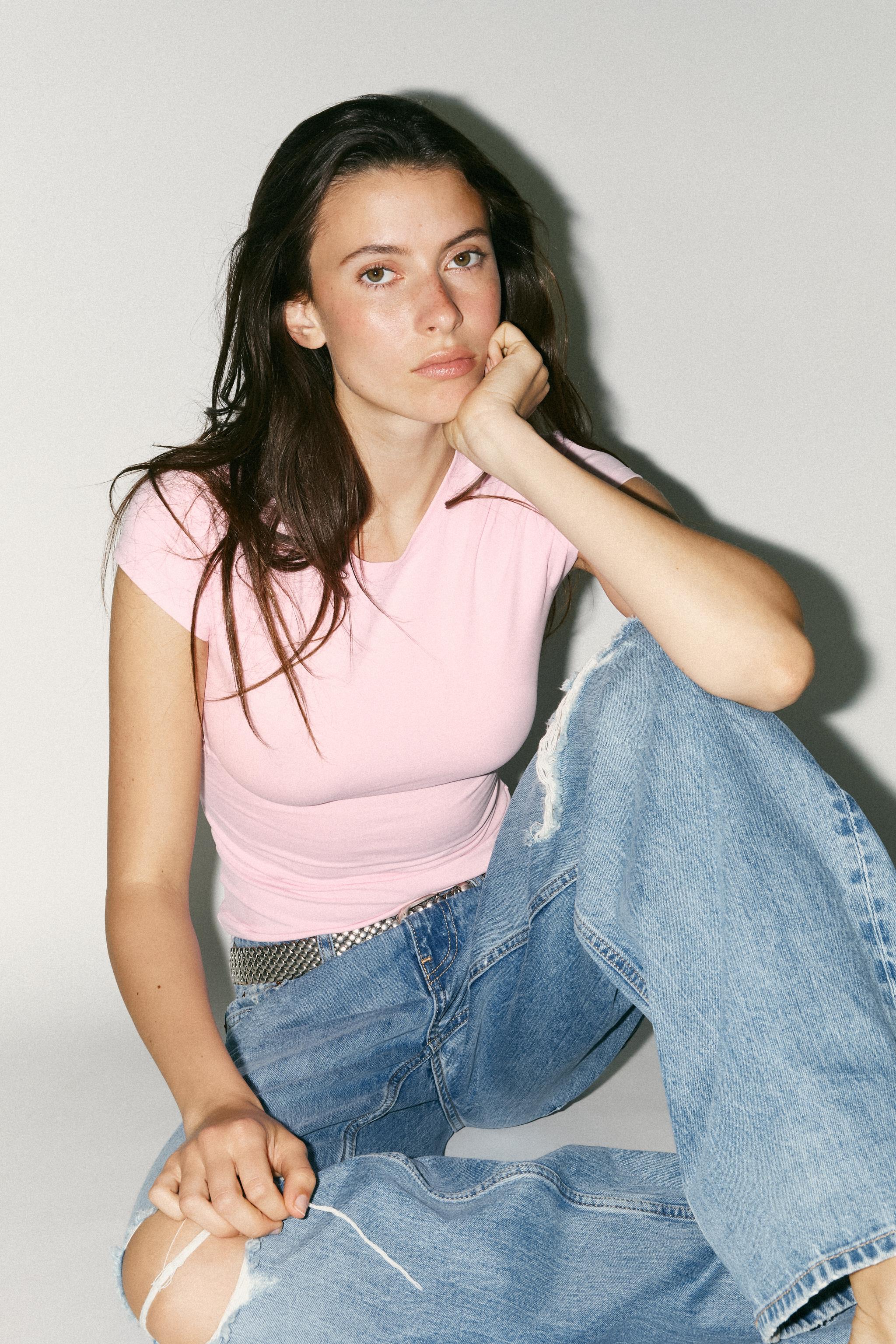 SLIM FIT SHORT SLEEVE T-SHIRT