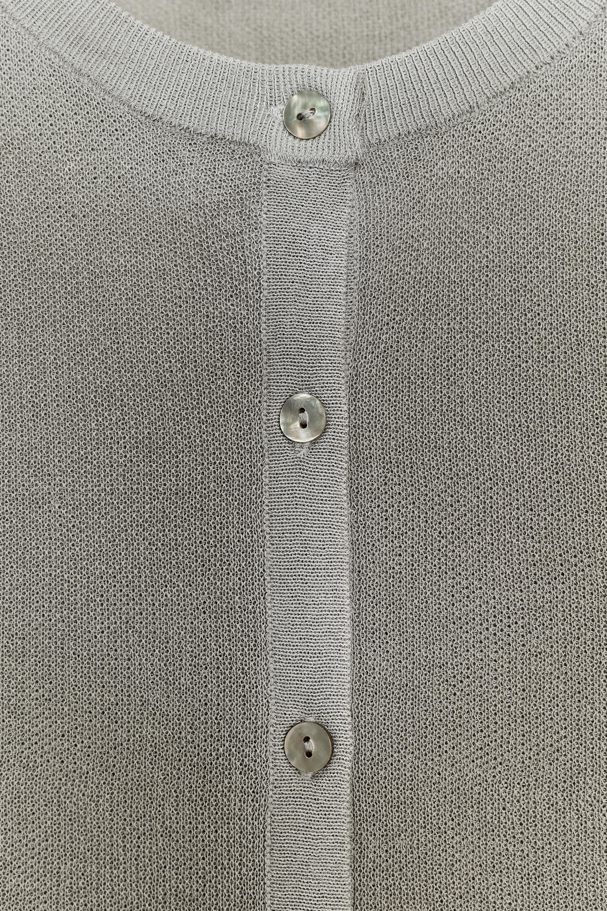 GRADIENT EFFECT CARDIGAN