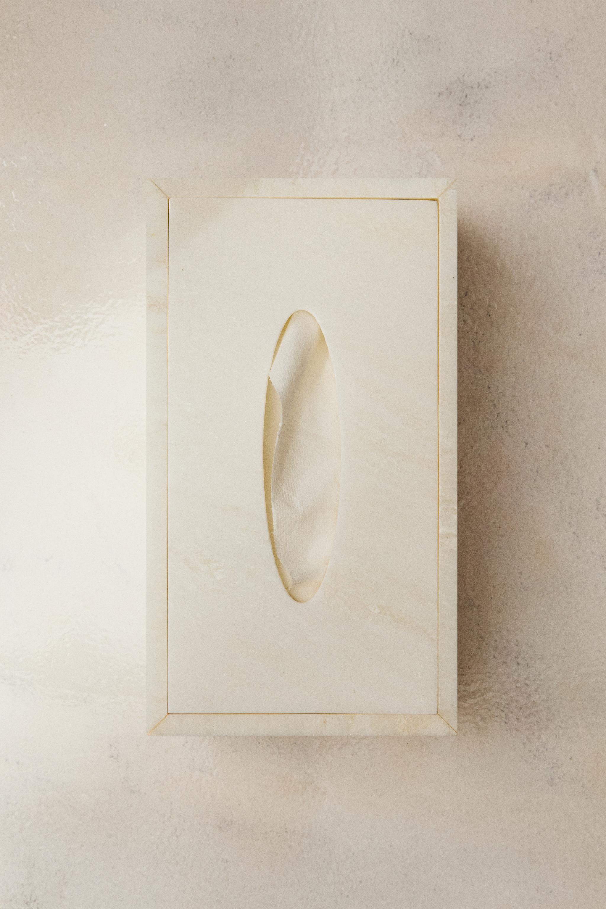 MARBLE TISSUE BOX