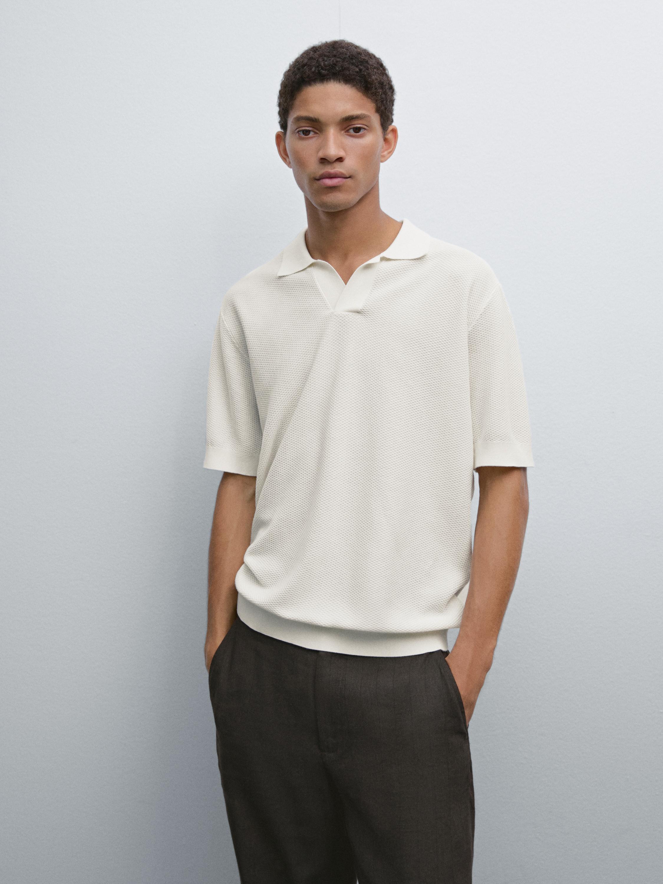 Textured knit short sleeve polo shirt