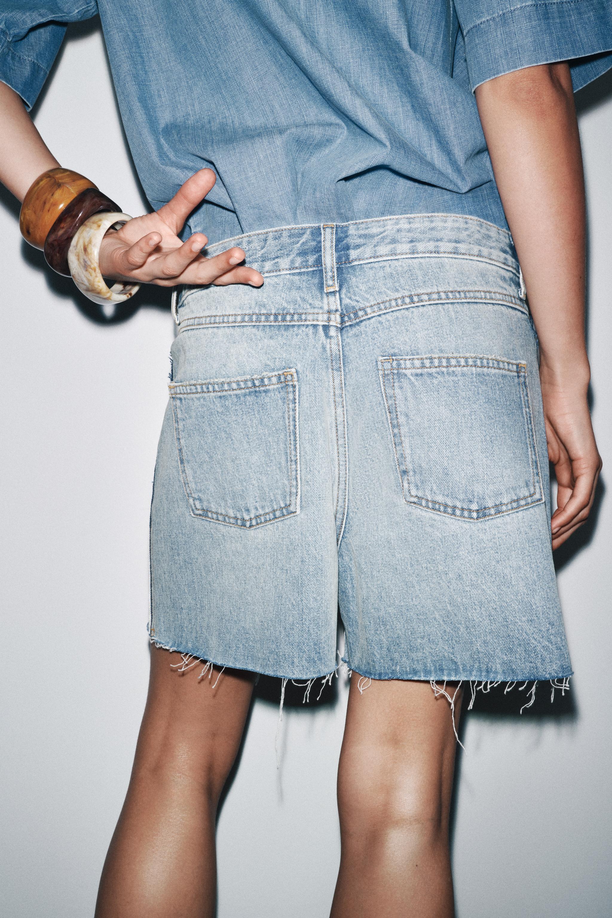 ZW COLLECTION MID-RISE DENIM SHORTS