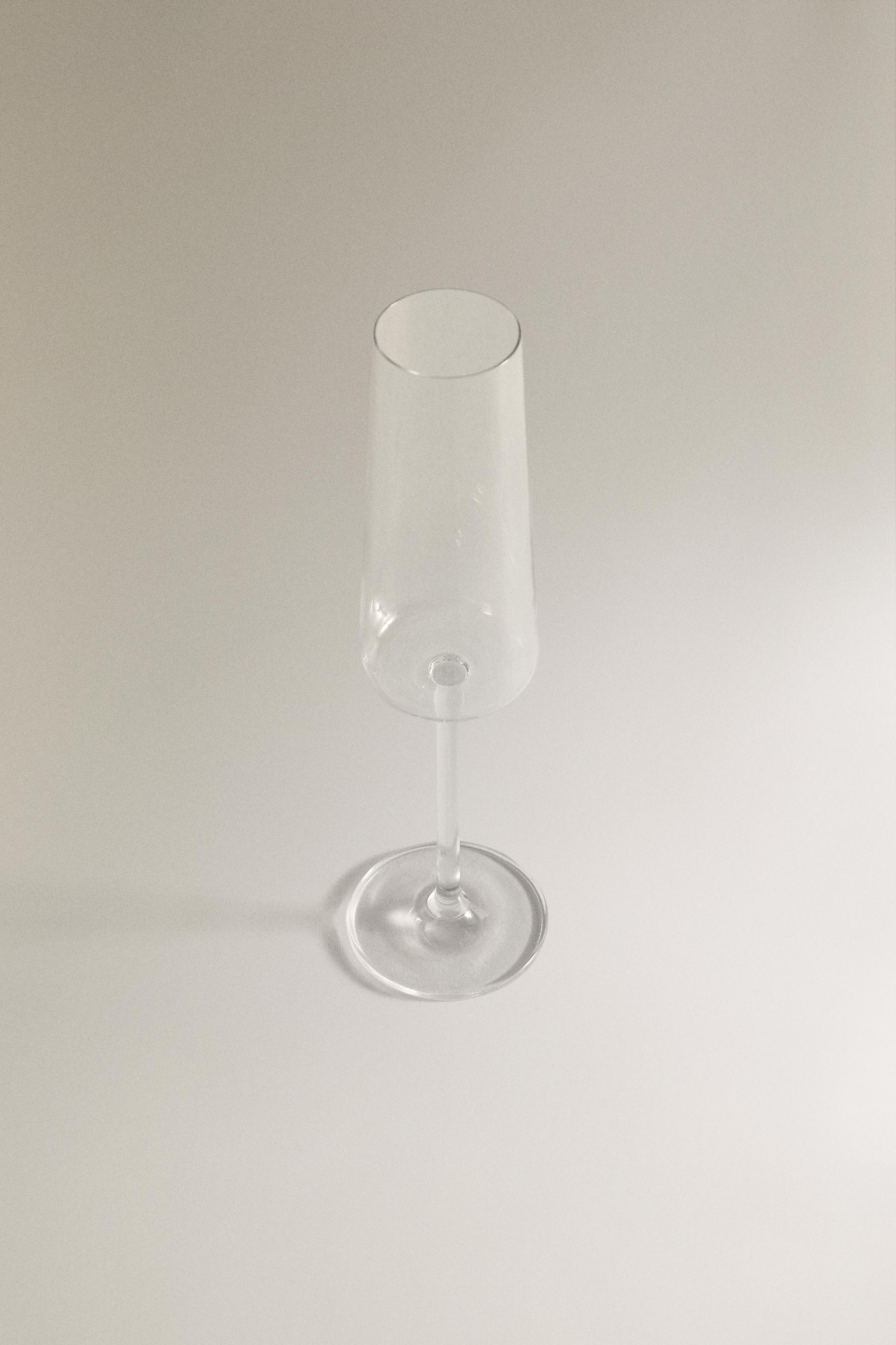 CONICAL CRYSTALLINE FLUTE GLASS