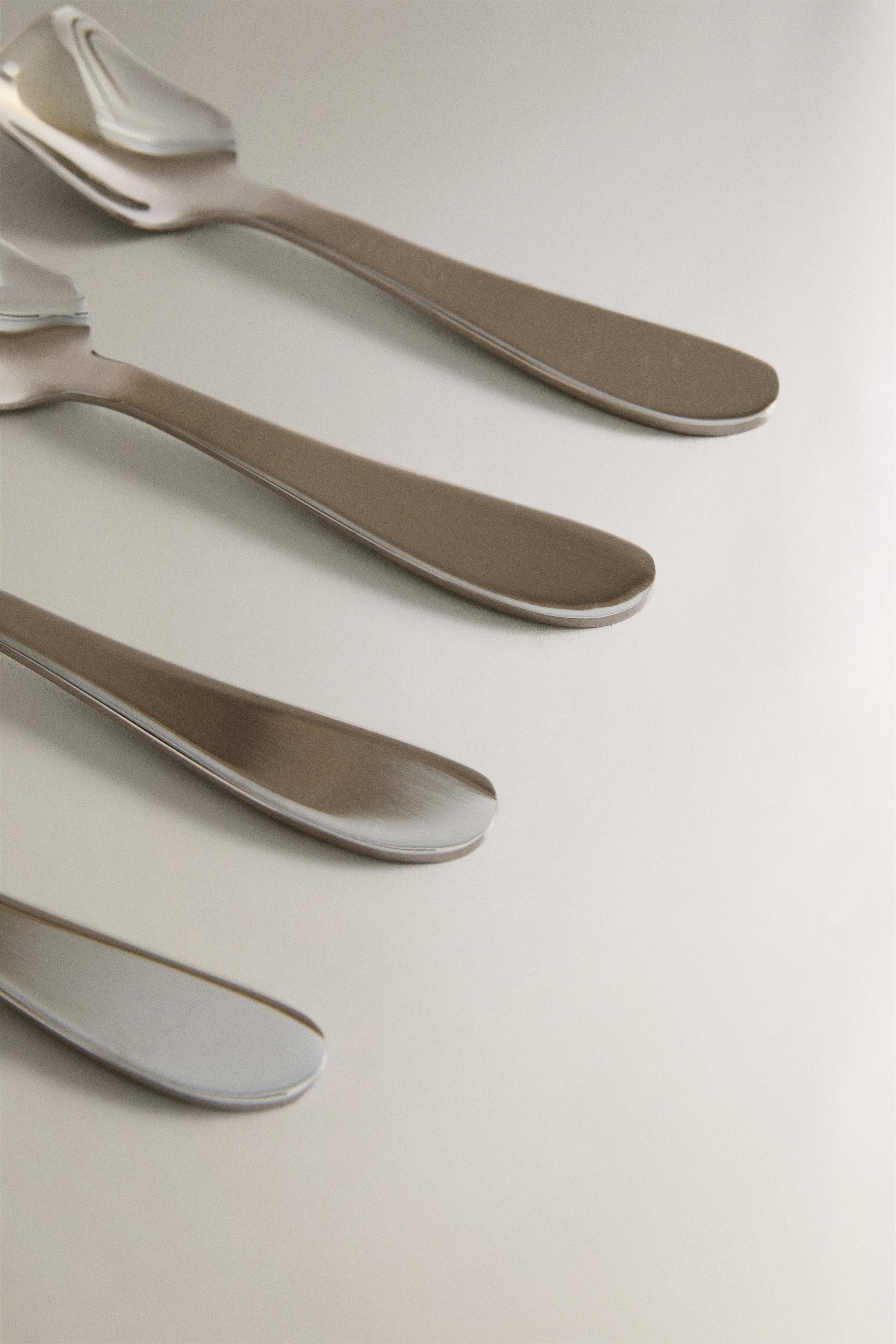 SET OF ICE CREAM SPOONS WITH CURVED HANDLES (SET OF 4)