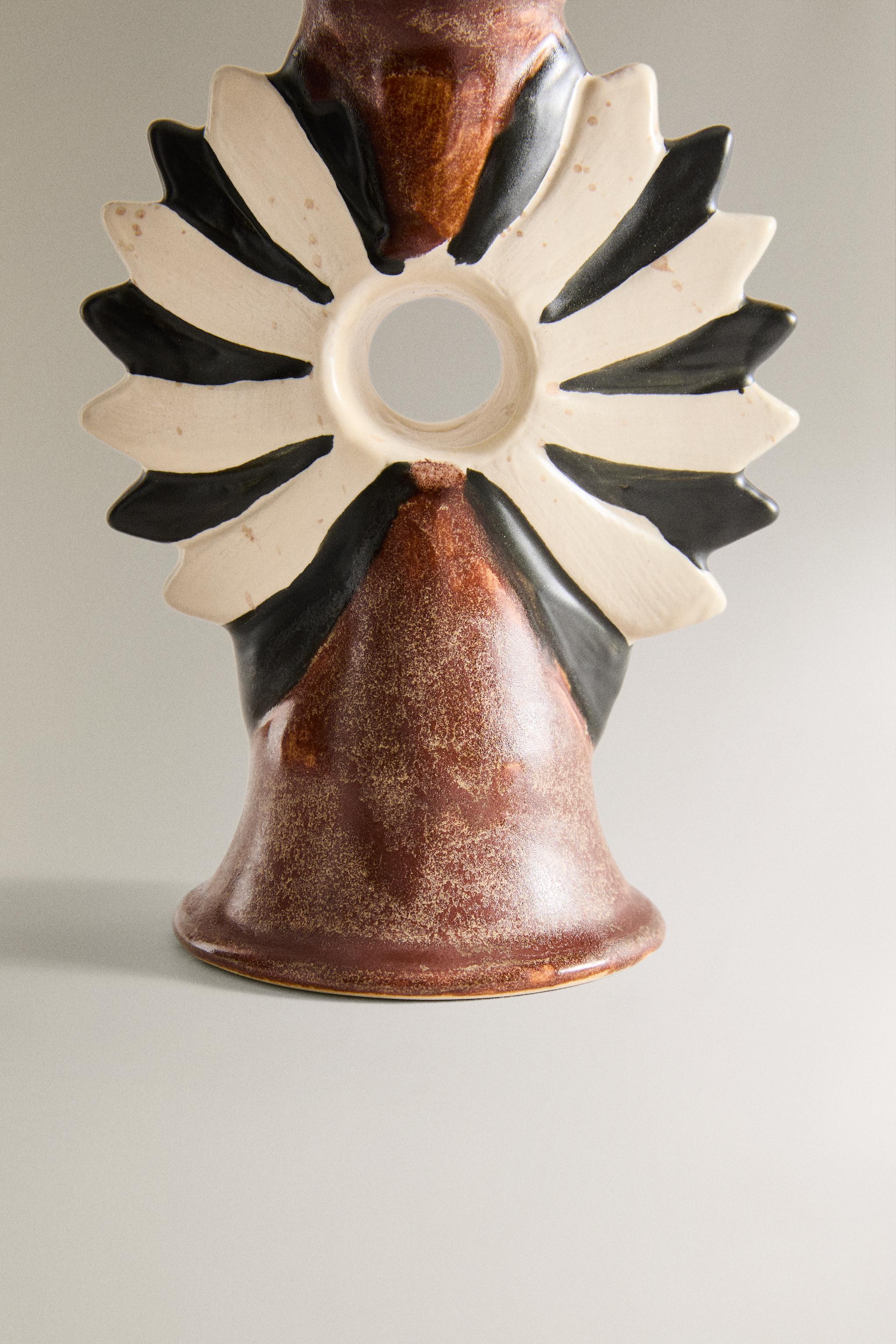 FLOWER TEALIGHT HOLDER