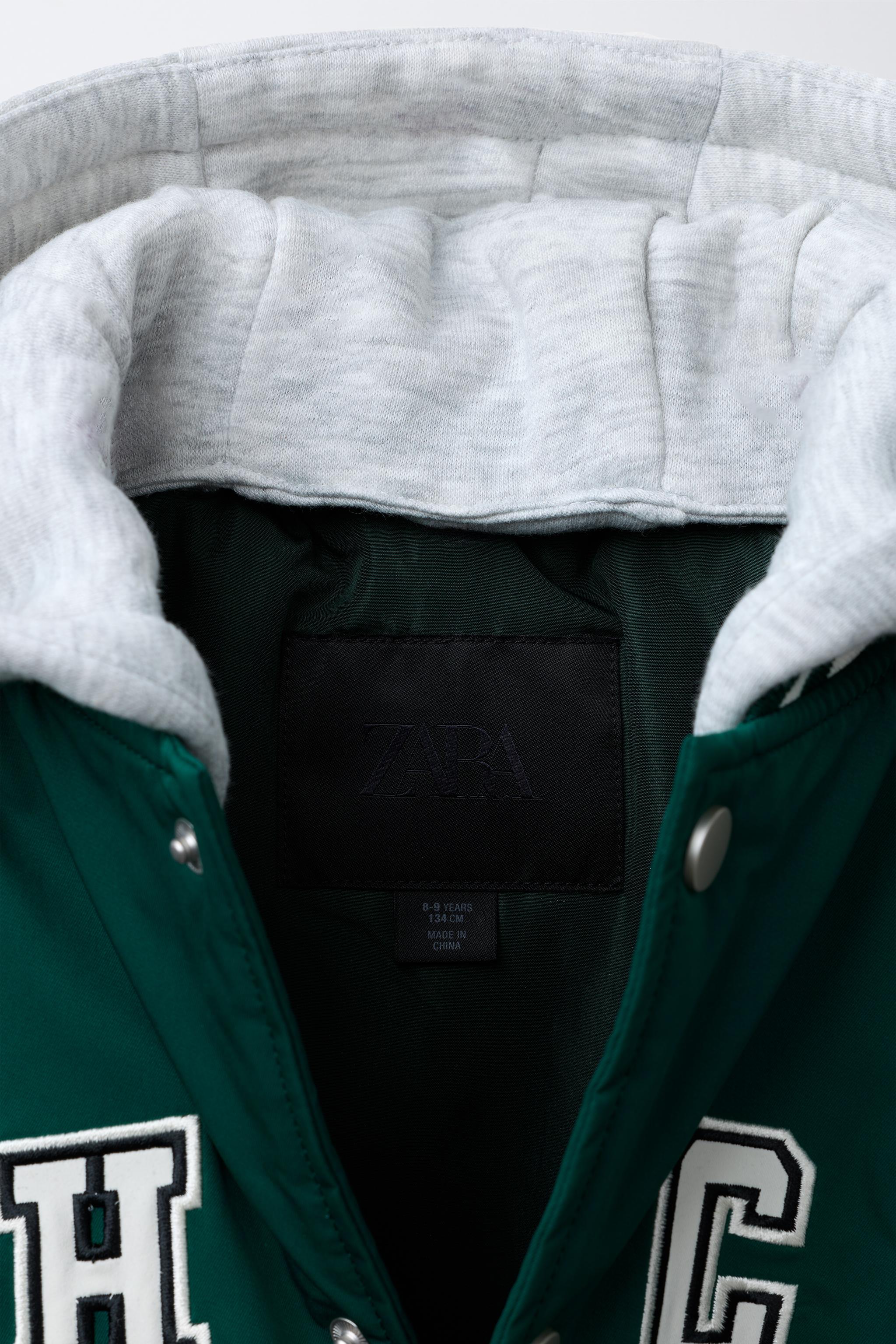 REMOVABLE HOOD VARSITY PUFFER BOMBER JACKET