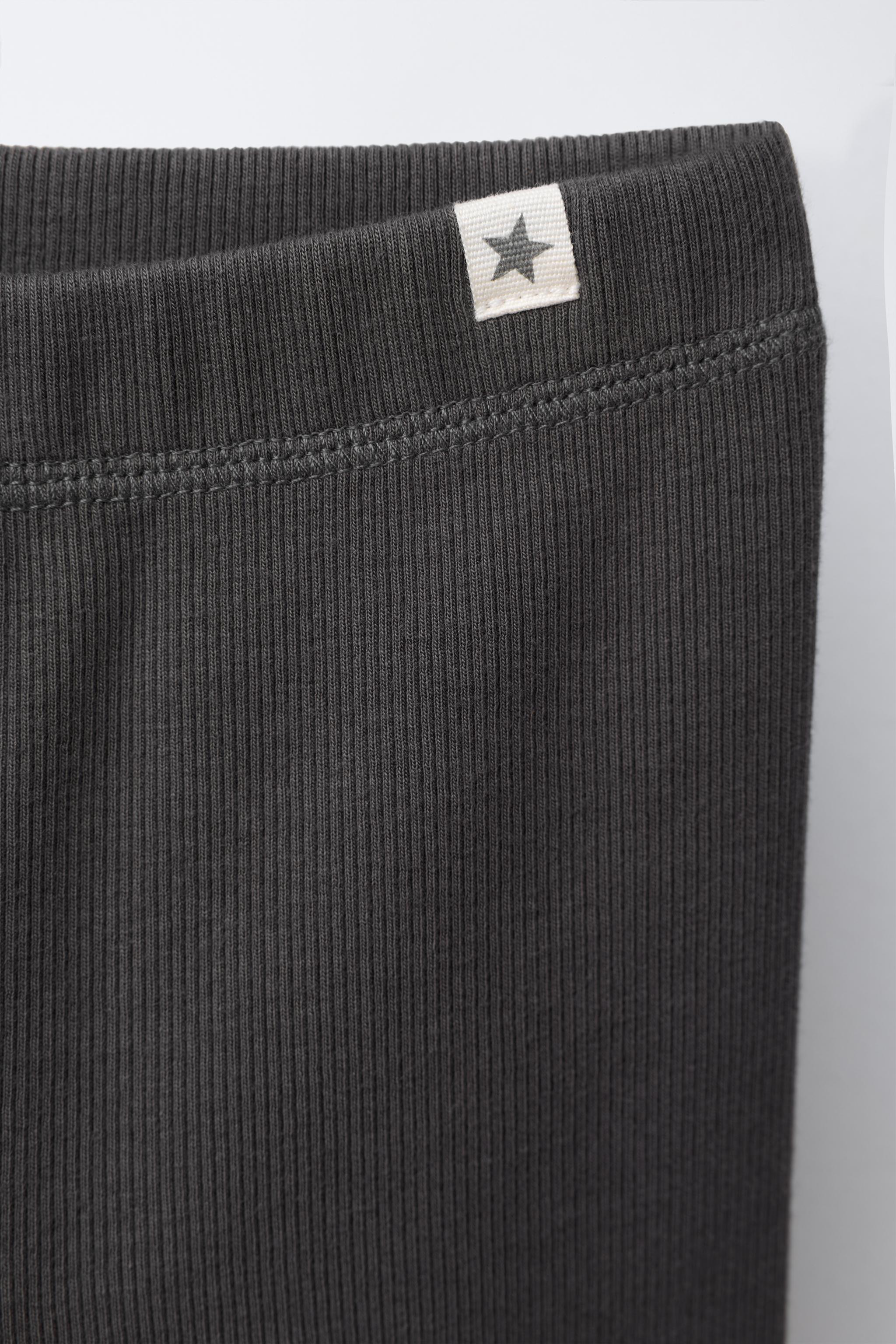 RIBBED LEGGINGS WITH LABEL