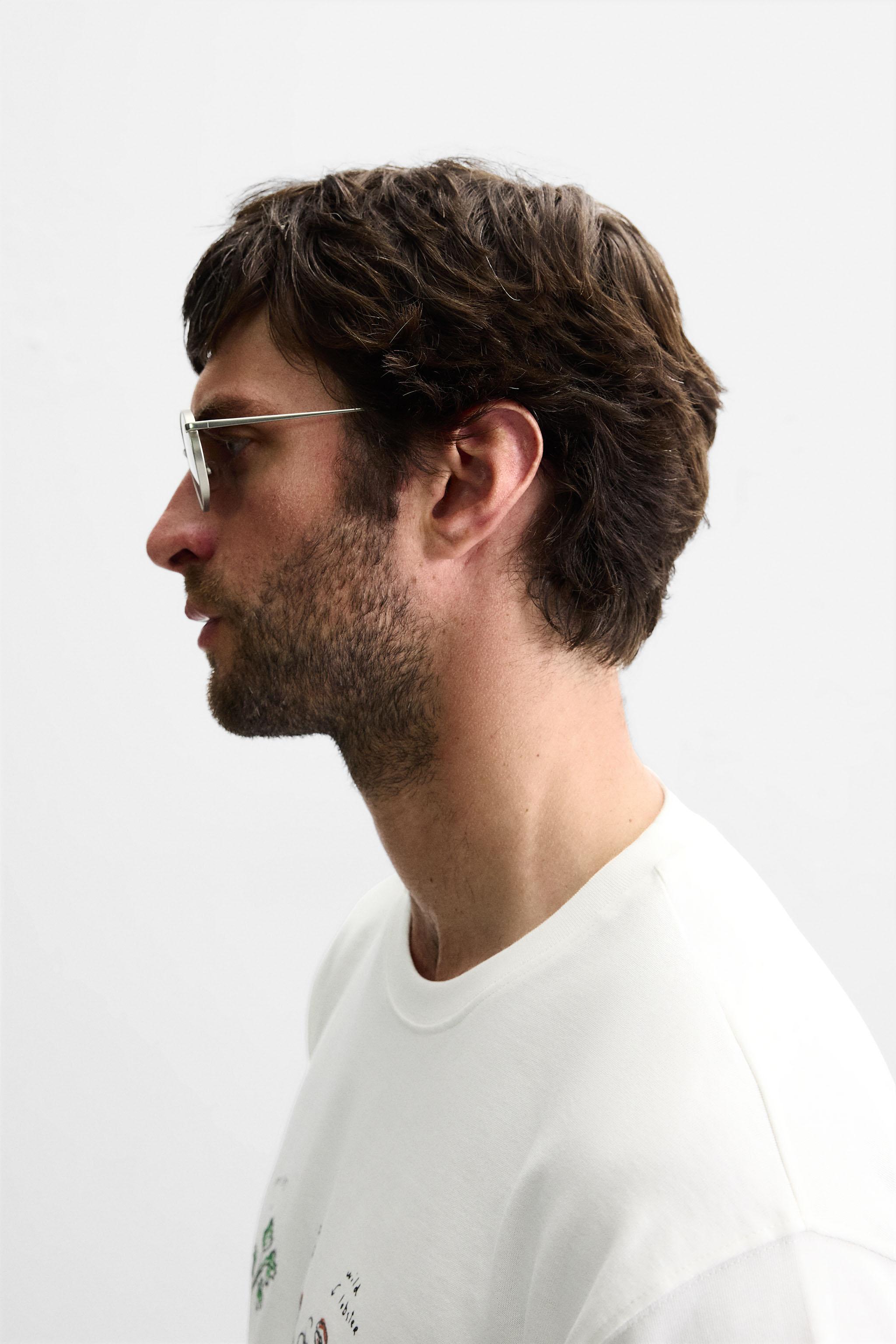 OVAL SUNGLASSES