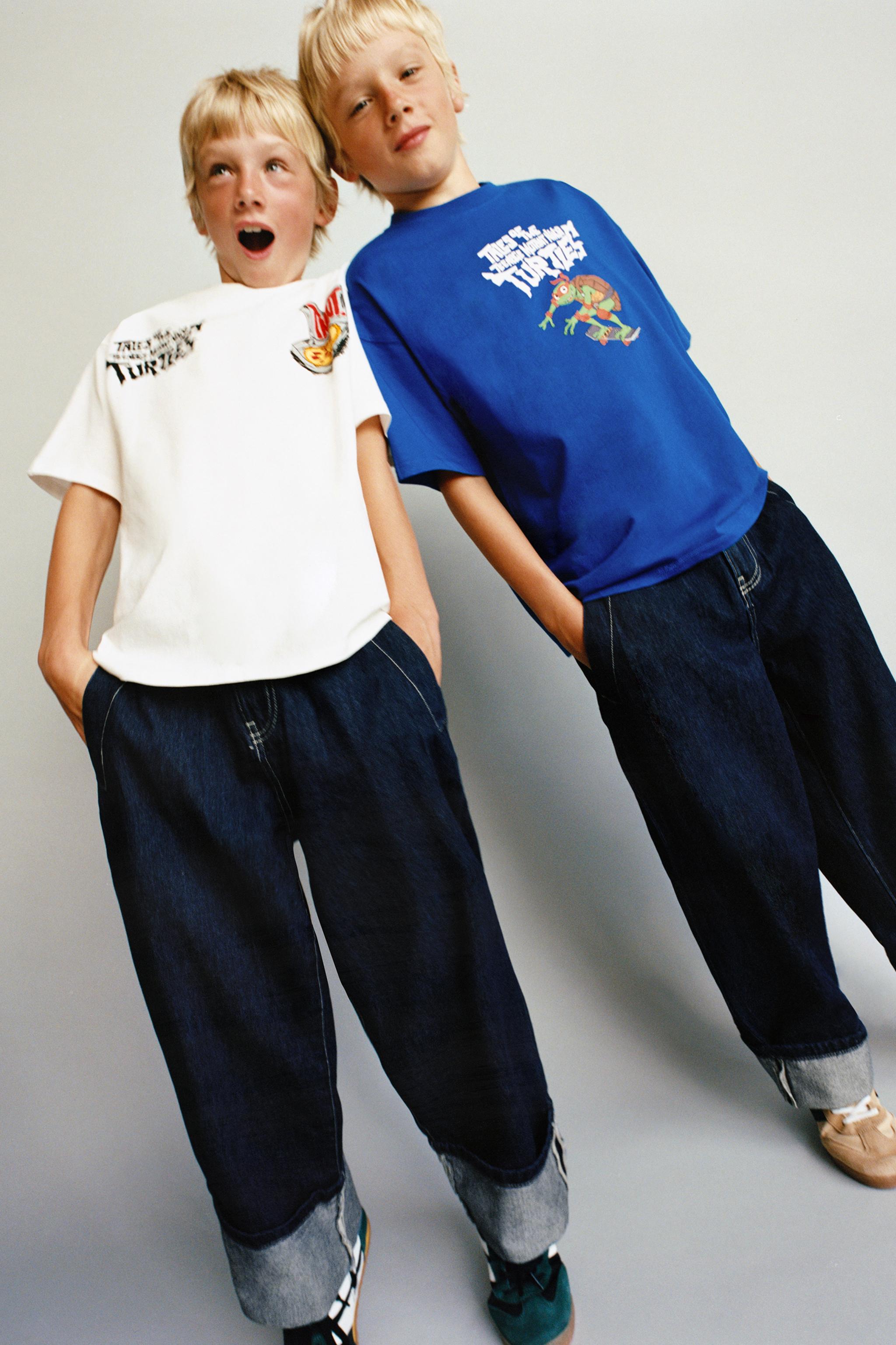 TEENAGE MUTANT NINJA TURTLES © VIACOM PRINTED T-SHIRT