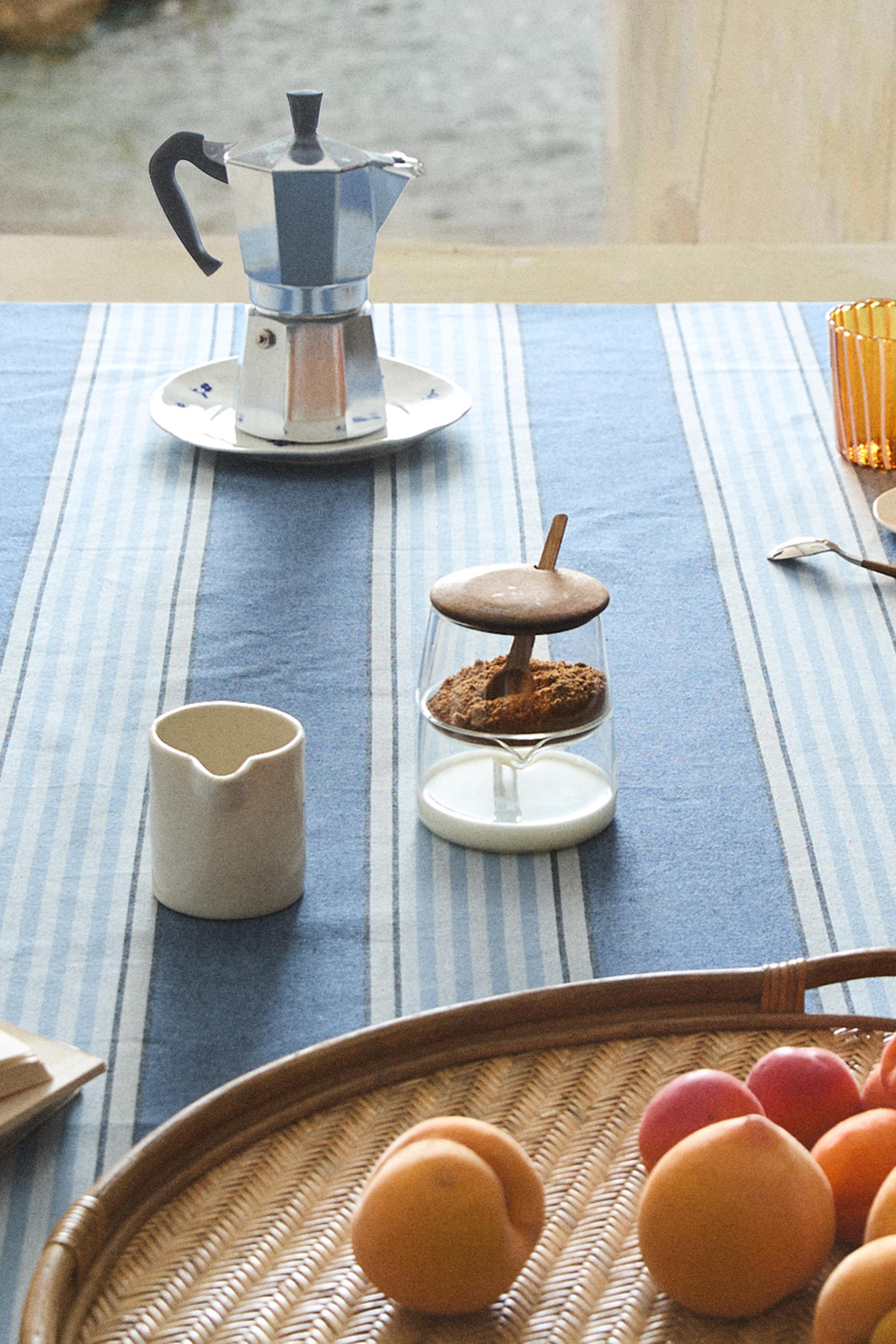 DYED THREAD STRIPED TABLECLOTH