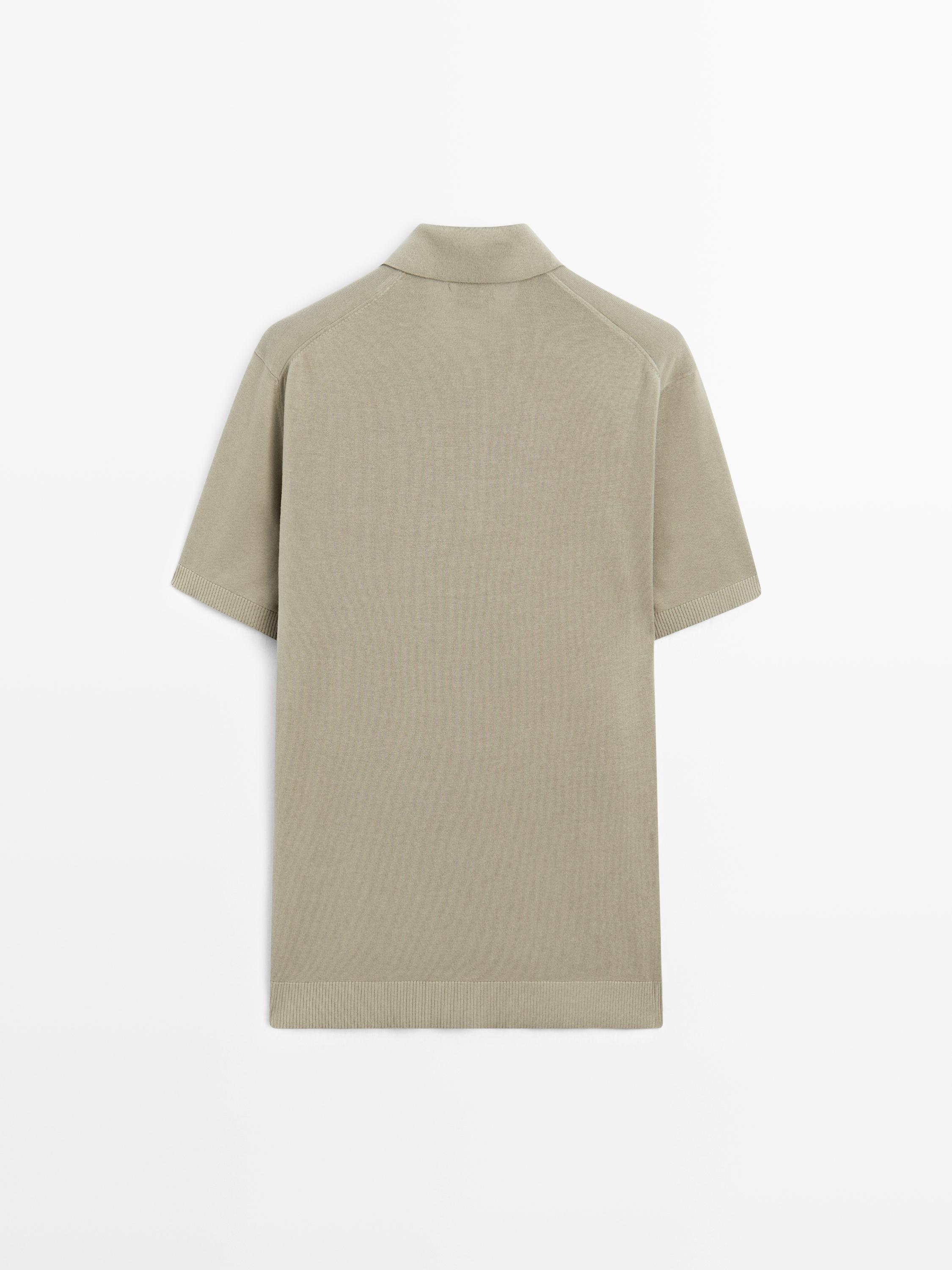 Short sleeve knit polo shirt