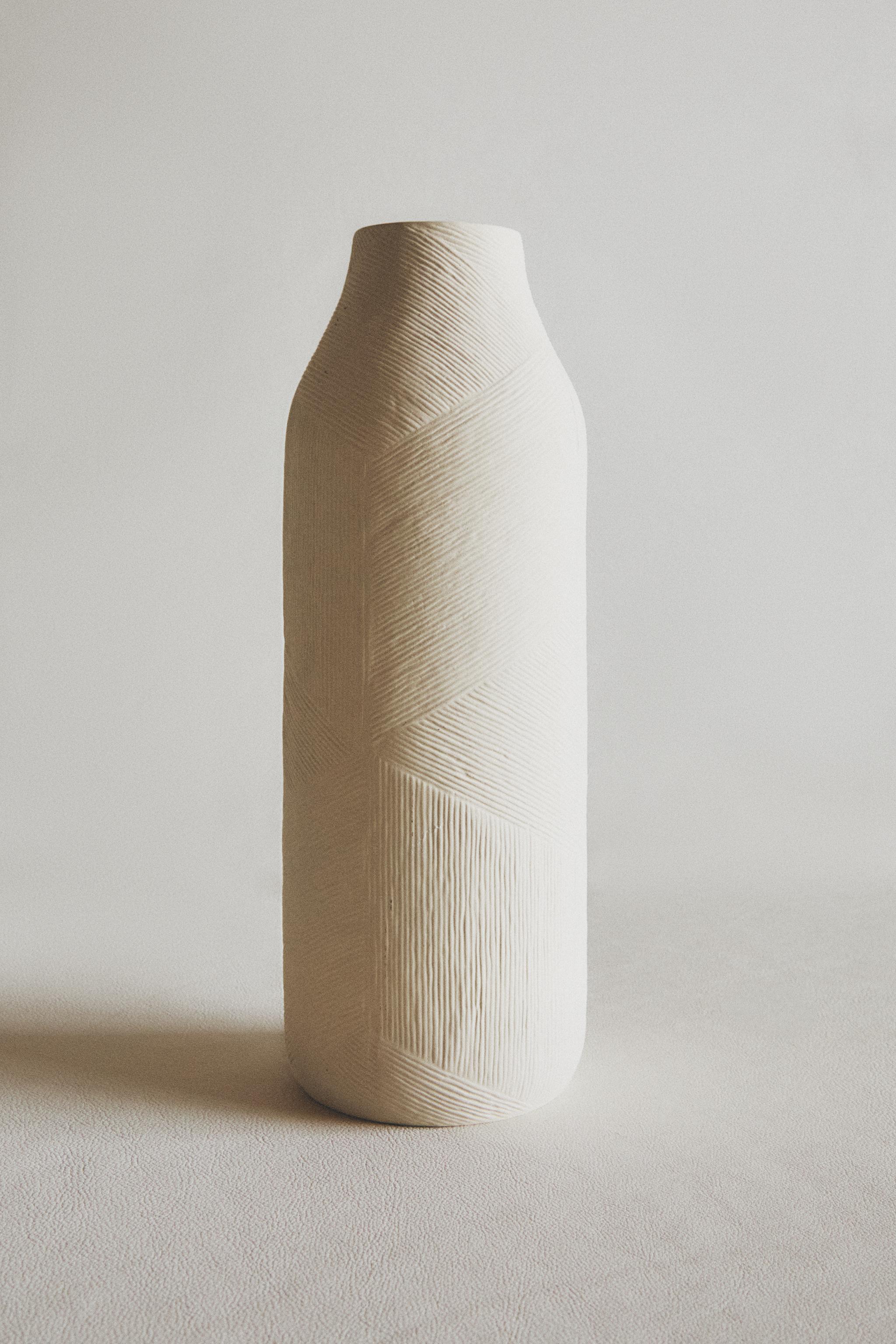 TEXTURED CERAMIC VASE