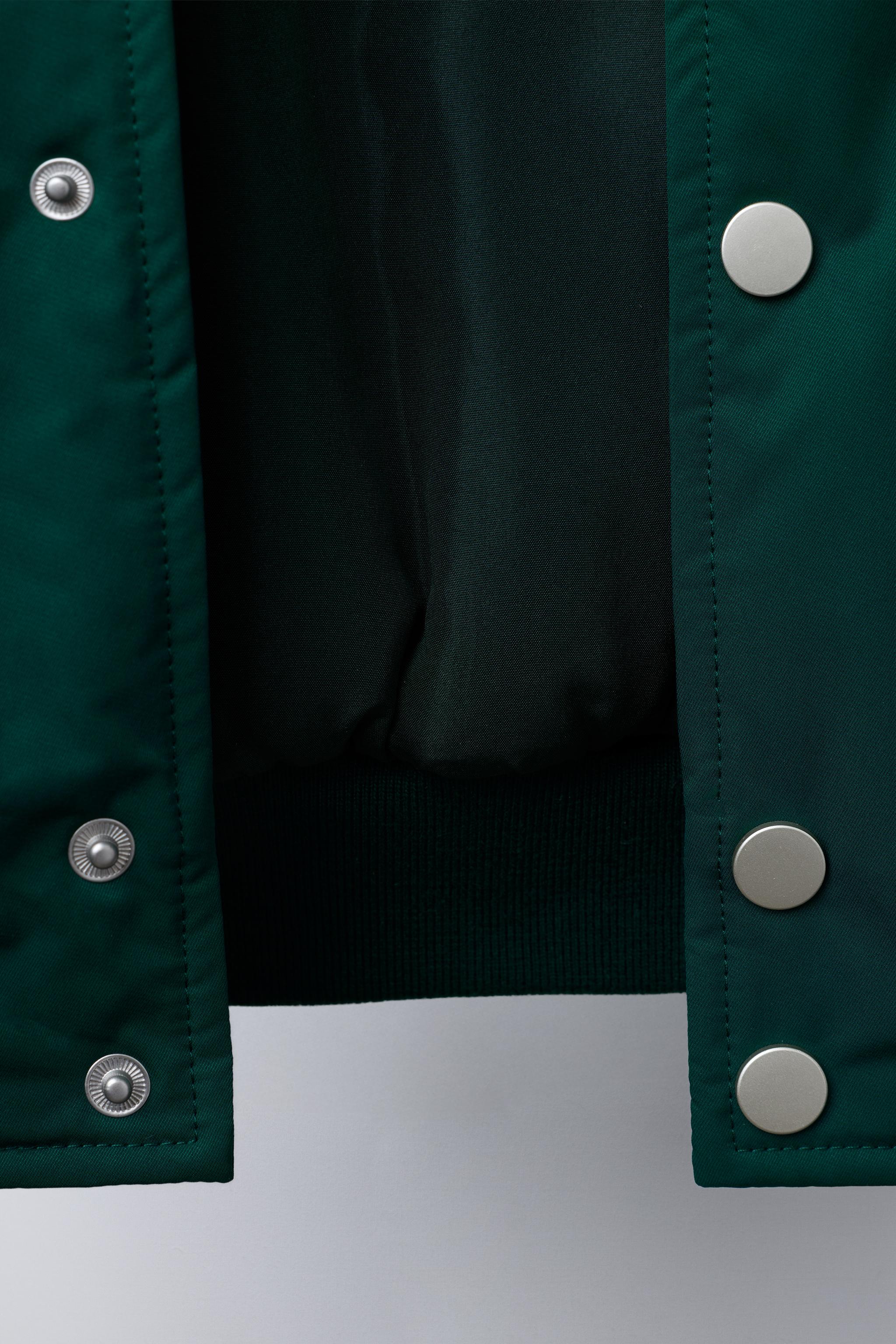 REMOVABLE HOOD VARSITY PUFFER BOMBER JACKET