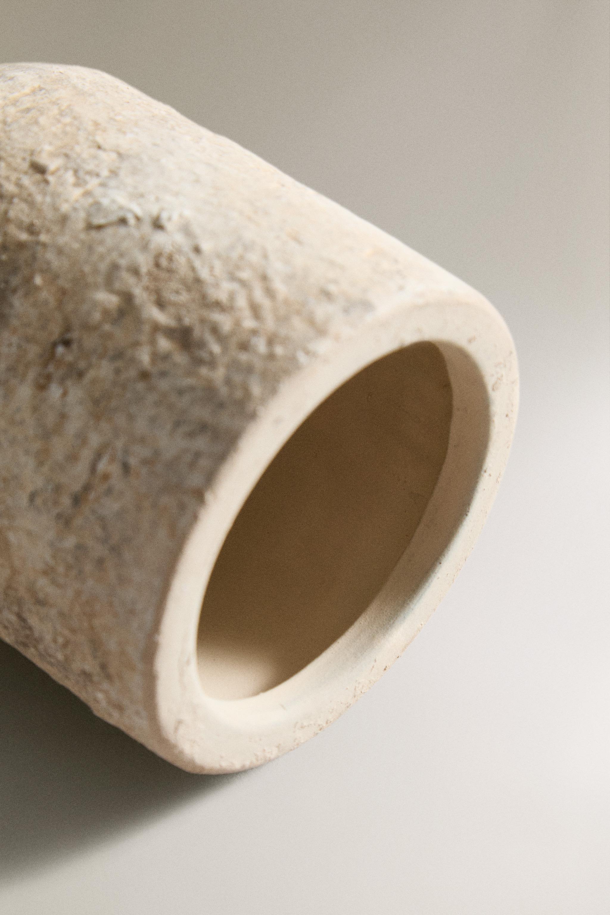 WHITE CERAMIC EMBELLISHER FOR SCENTED REED DIFFUSERS