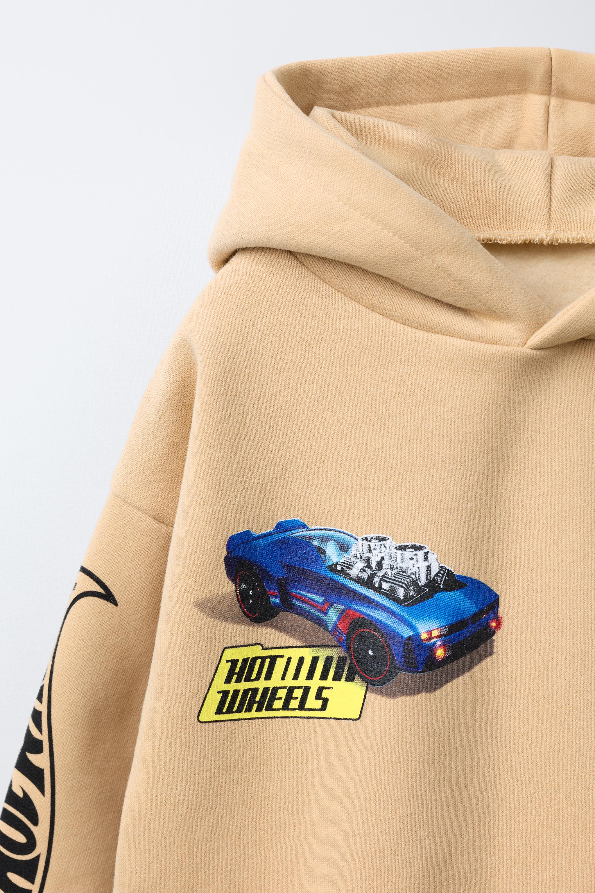 HOT WHEELS ™ MATTEL CAR HOODIE