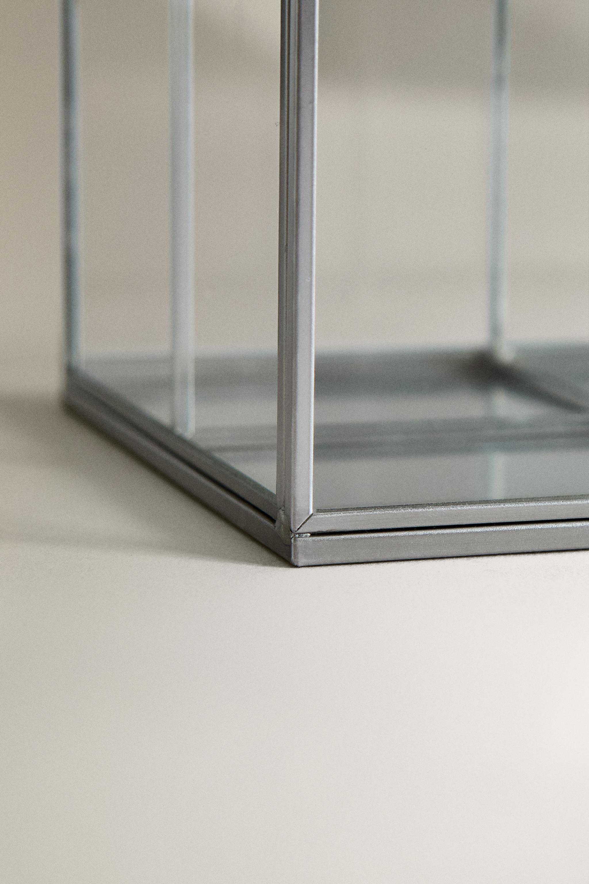 GLASS AND METAL MULTI-PURPOSE TISSUE BOX