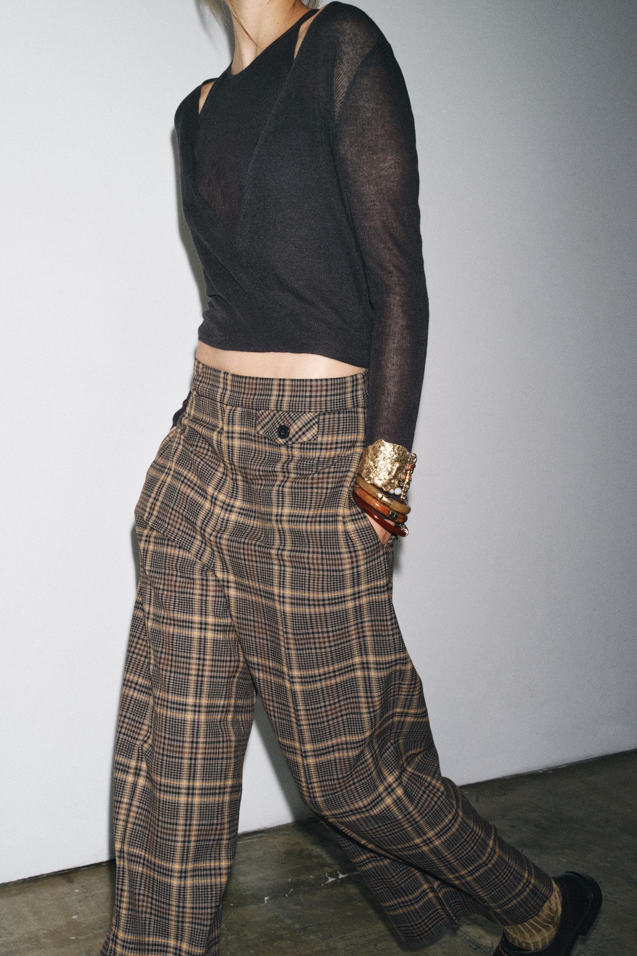 MULTI-POSITION KNIT TOP