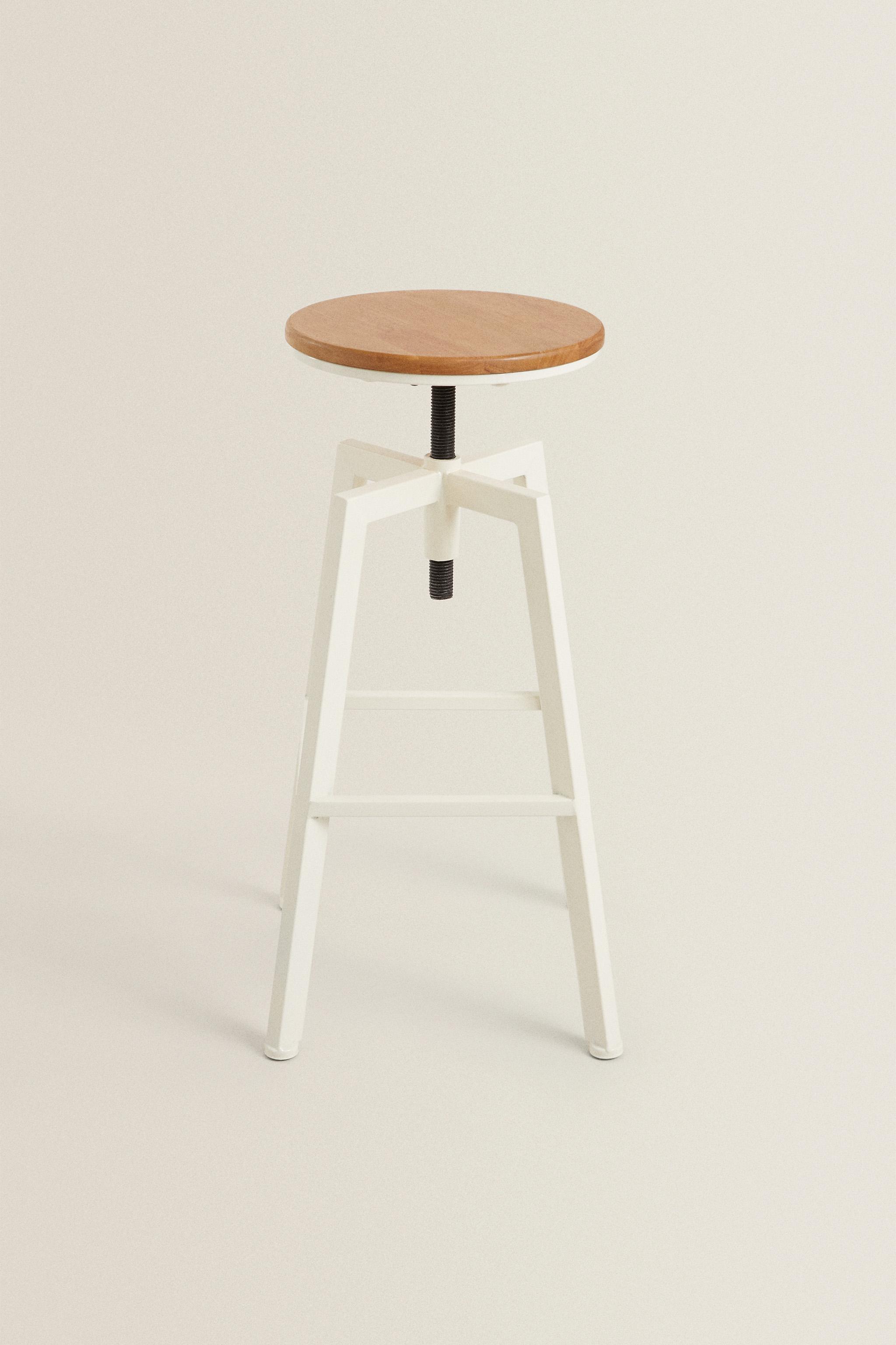 WOOD AND METAL SWIVEL BAR STOOL