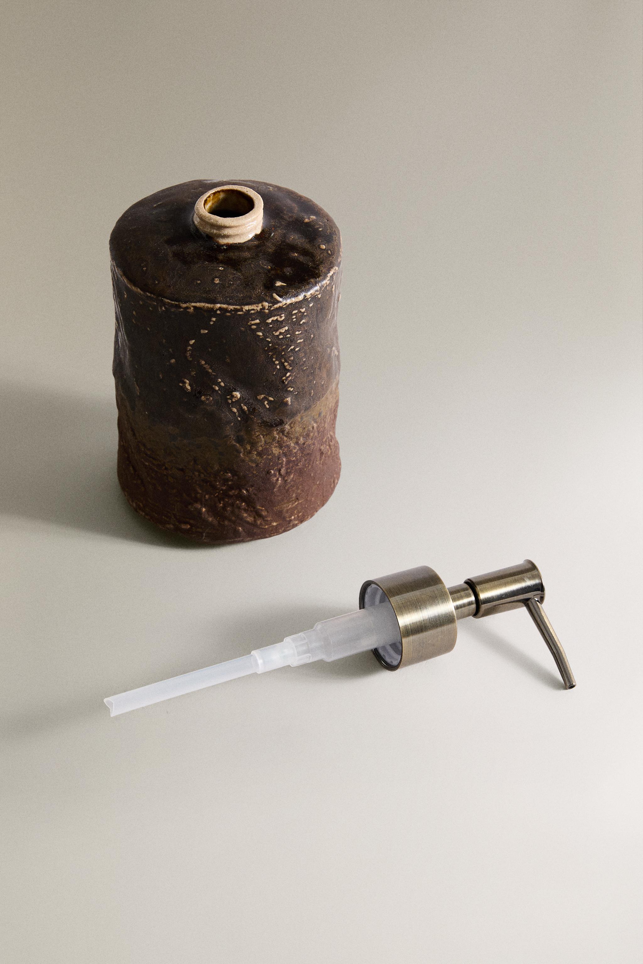 TEXTURED CERAMIC SOAP DISPENSER