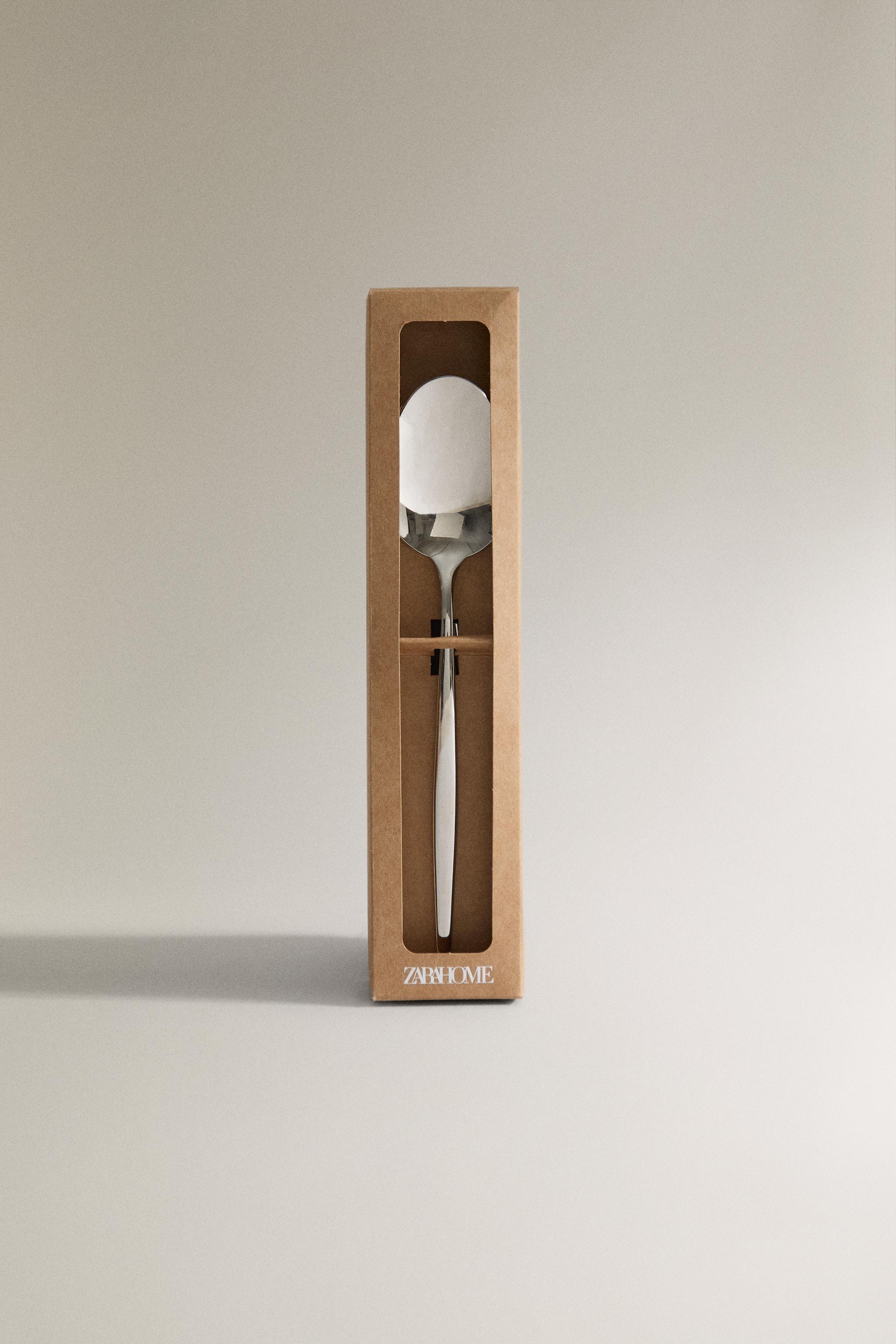 SET OF SPOONS WITH THIN HANDLE (SET OF 4)