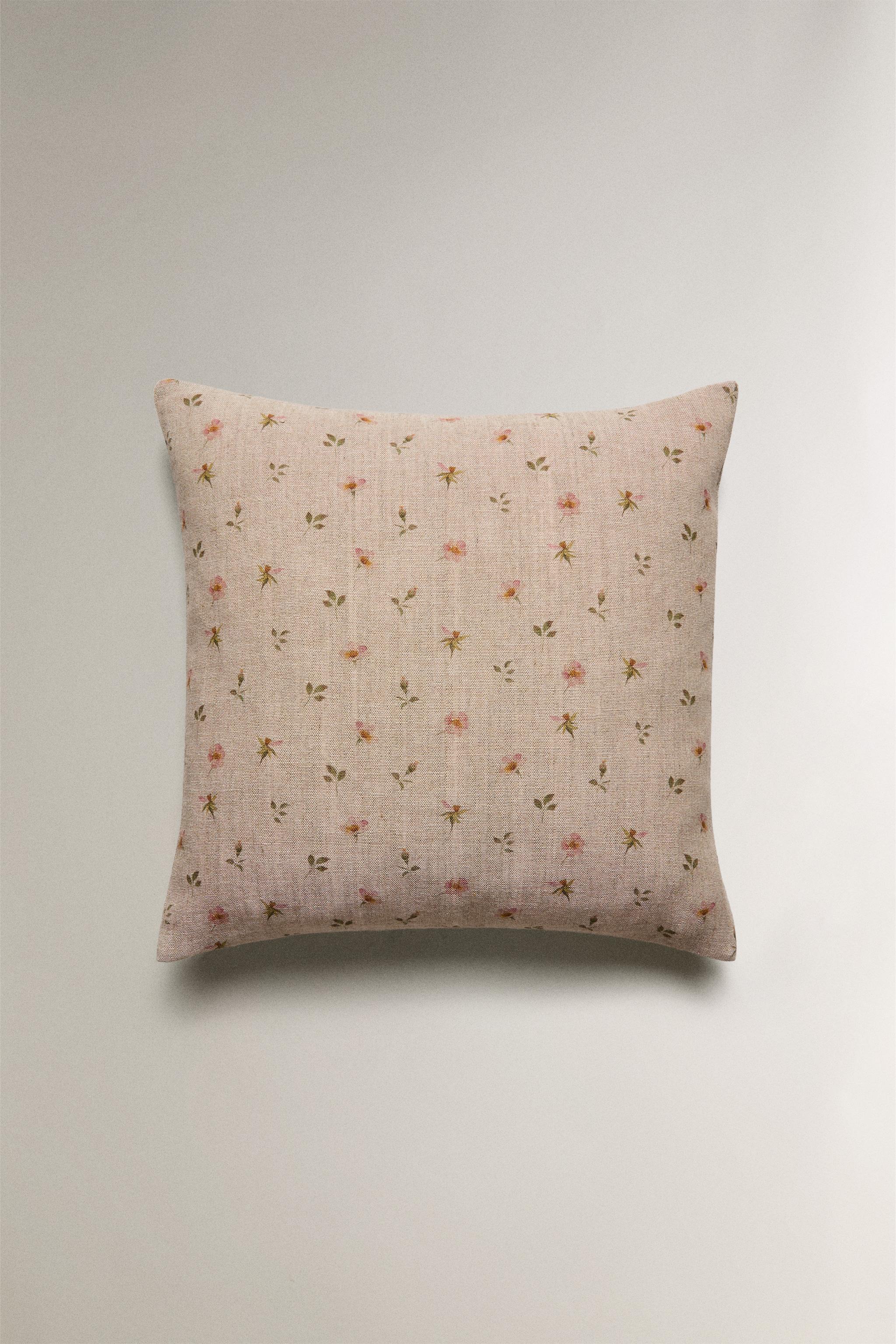 FLORAL PRINT THROW PILLOW COVER