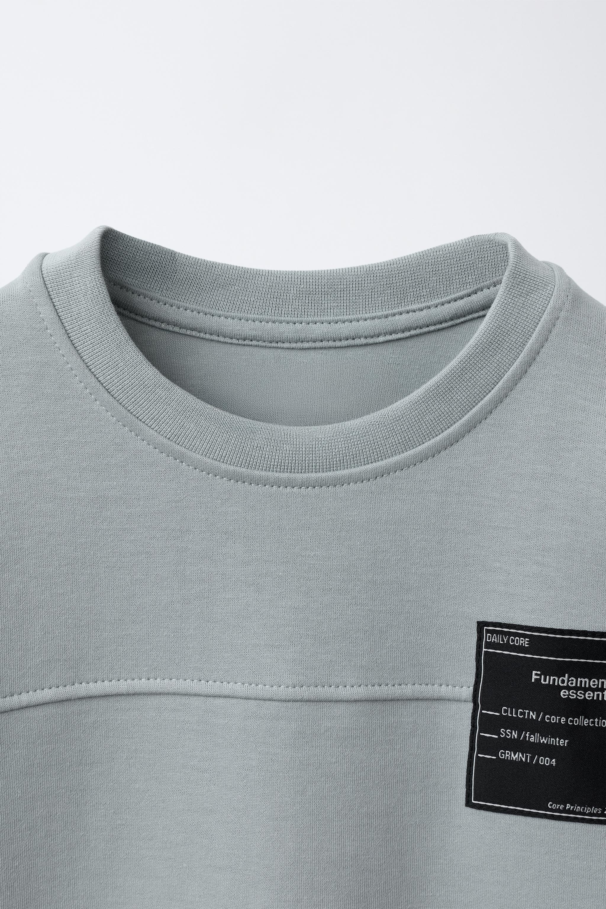 LABEL INTERLOCK T-SHIRT AND BERMUDA SET