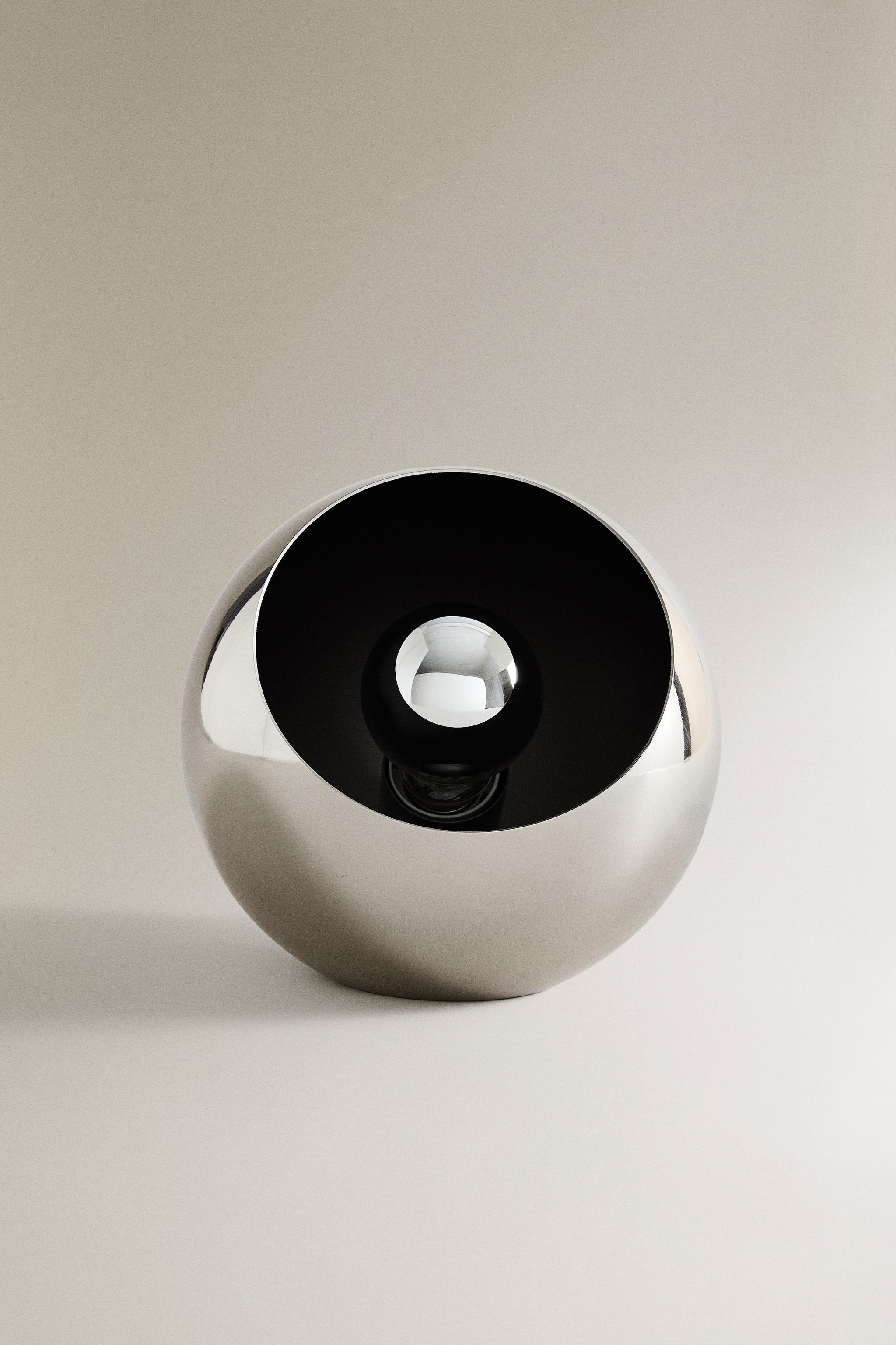 SEMI SPHERE TABLE LAMP
