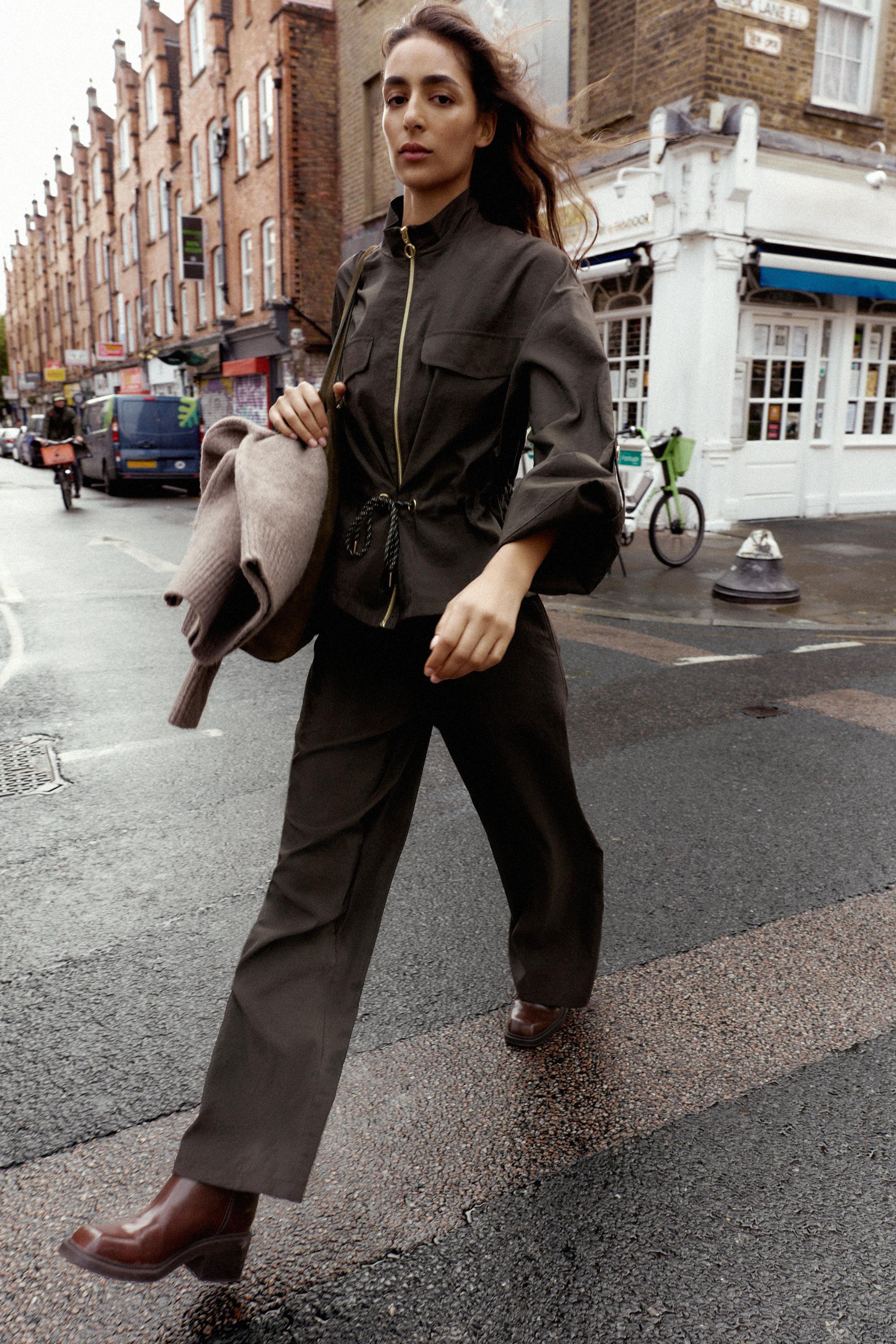 WIDE LEG ELASTIC WAIST PANTS