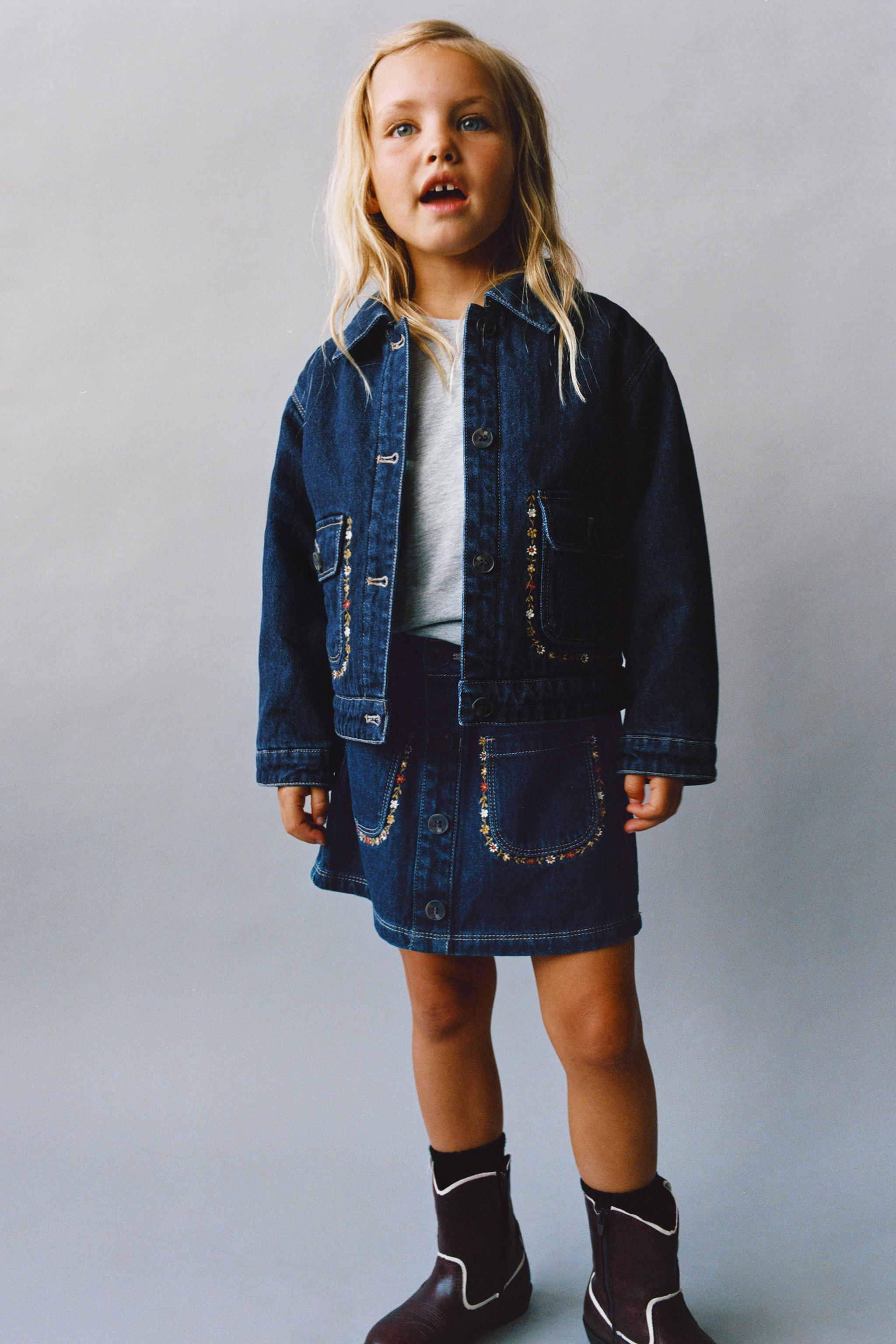 EMBROIDERED FLOWER DENIM SKIRT
