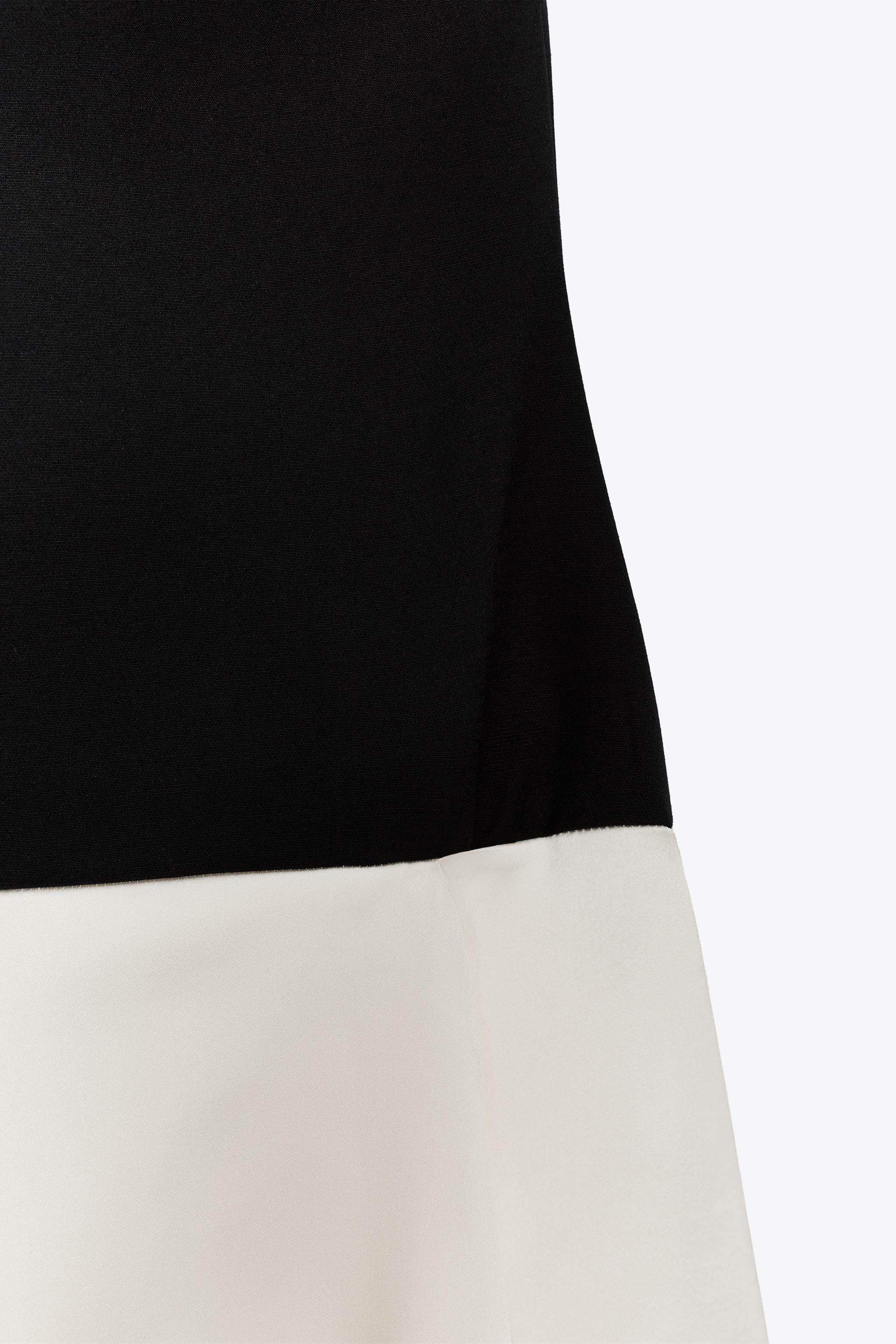 CONTRASTING SHORT DRESS