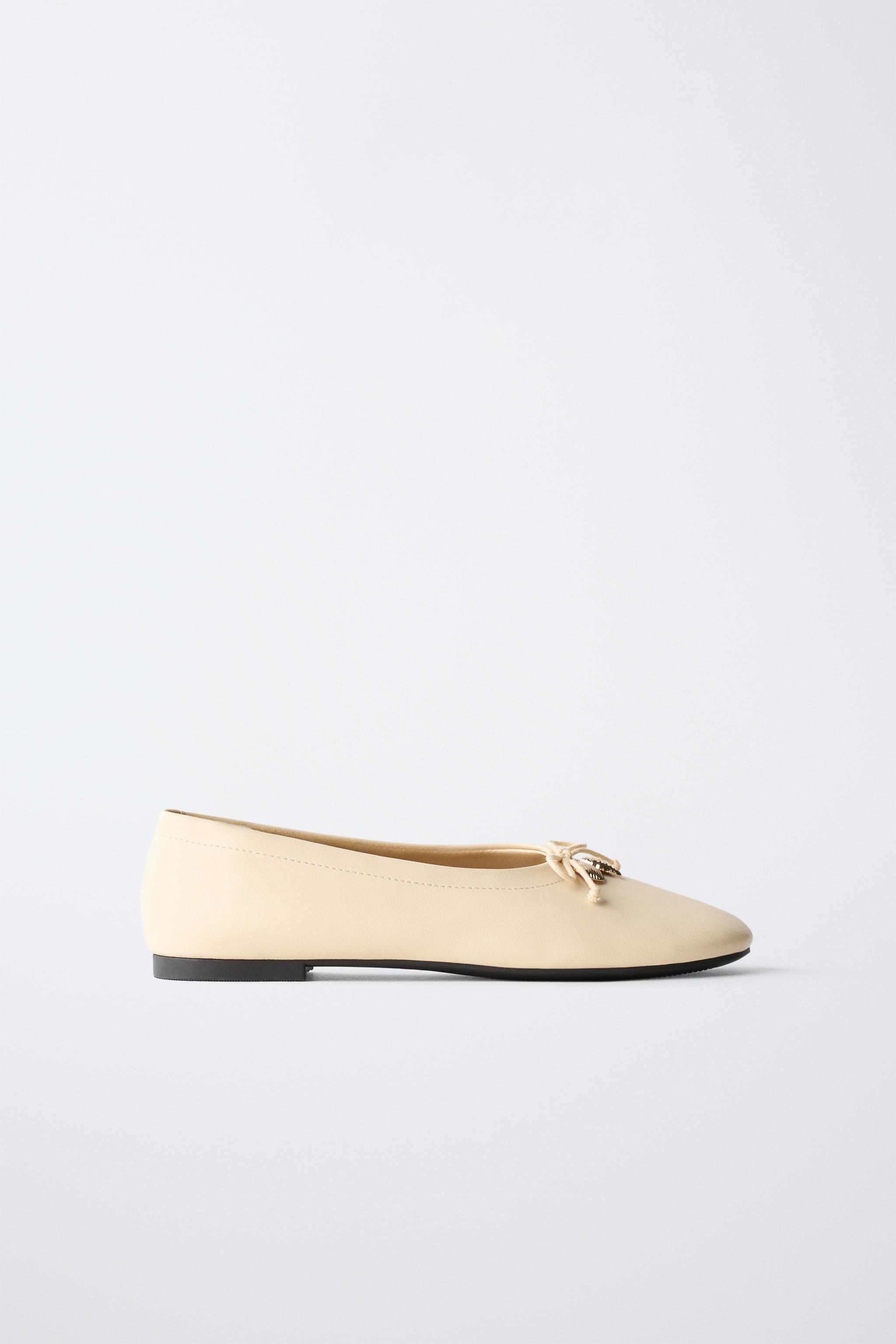 CHARM BALLET FLATS