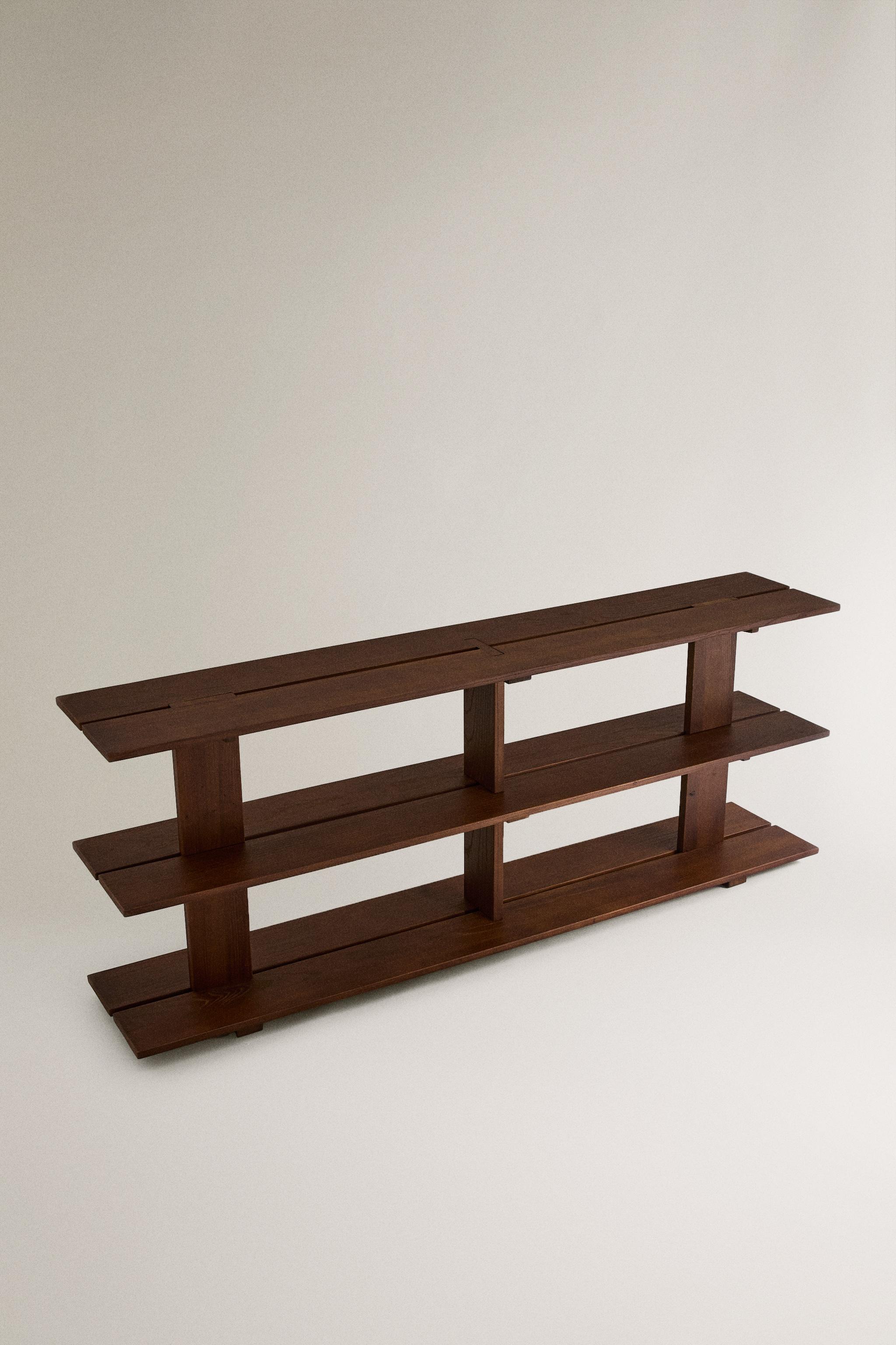 ELM WOOD SHELVING UNIT WITH THREE SHELVES