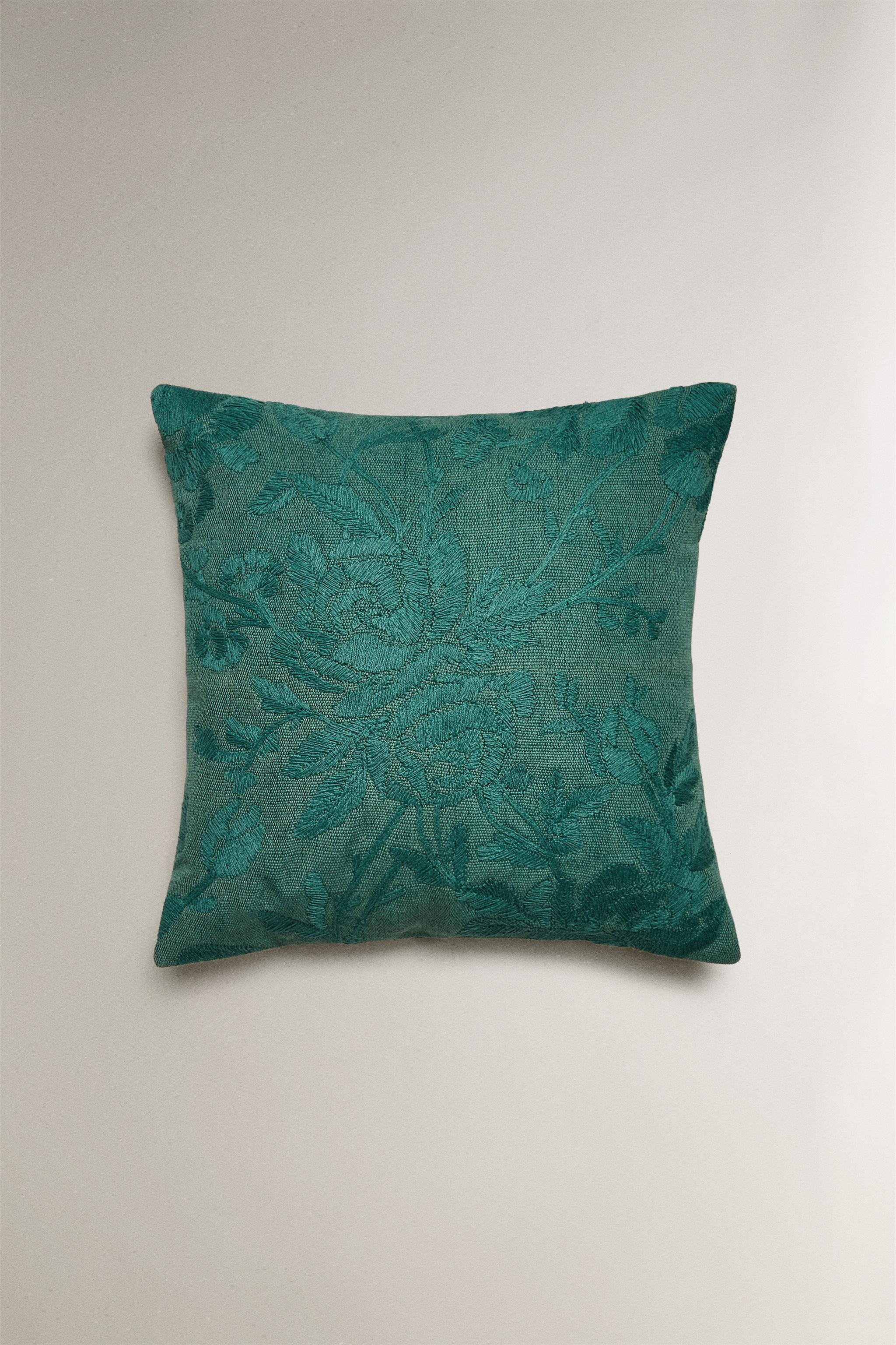 EMBROIDERED THROW PILLOW COVER