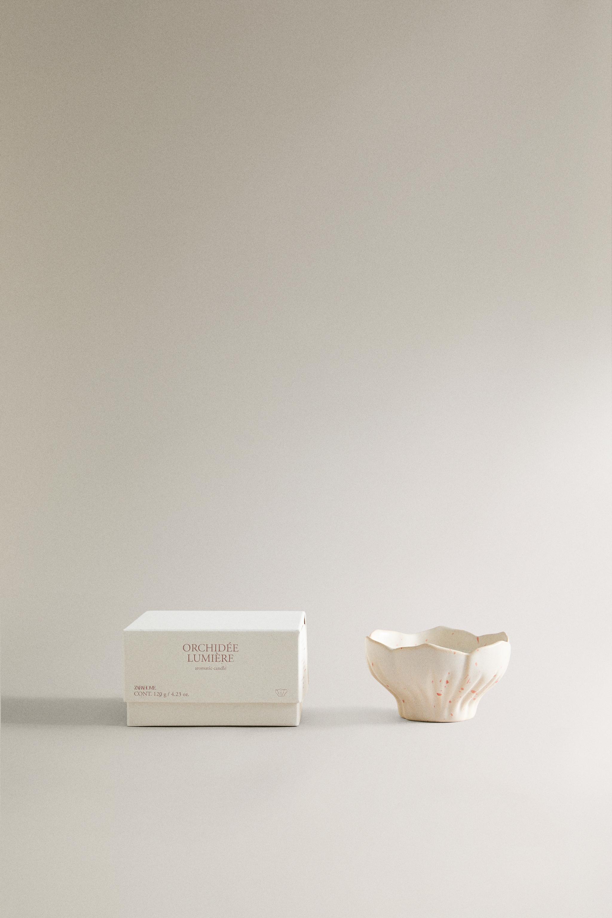 (120 G) ORCHIDÉE LUMIÈRE SCENTED CANDLE