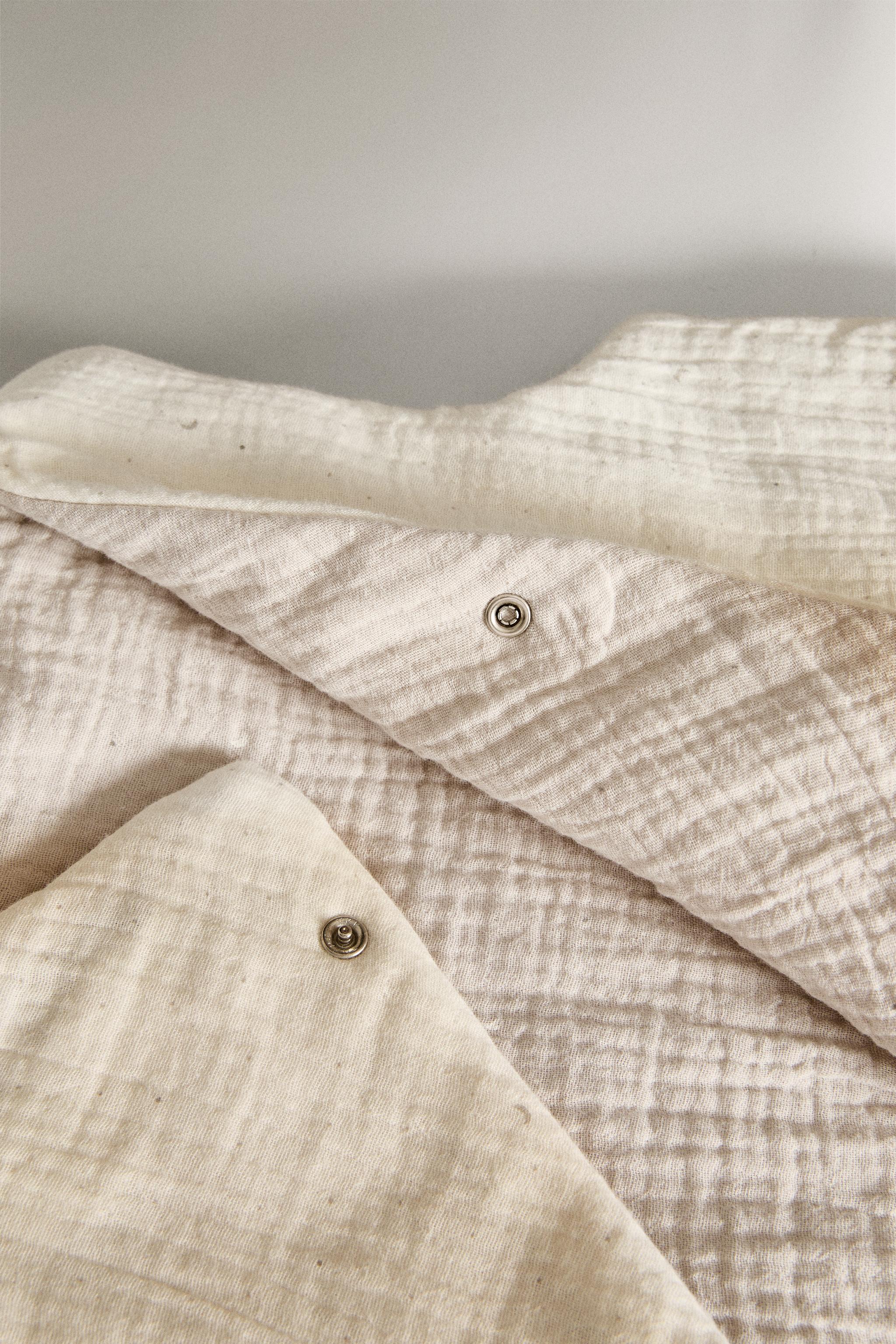 CHILDREN’S MOON SLEEPING BAG